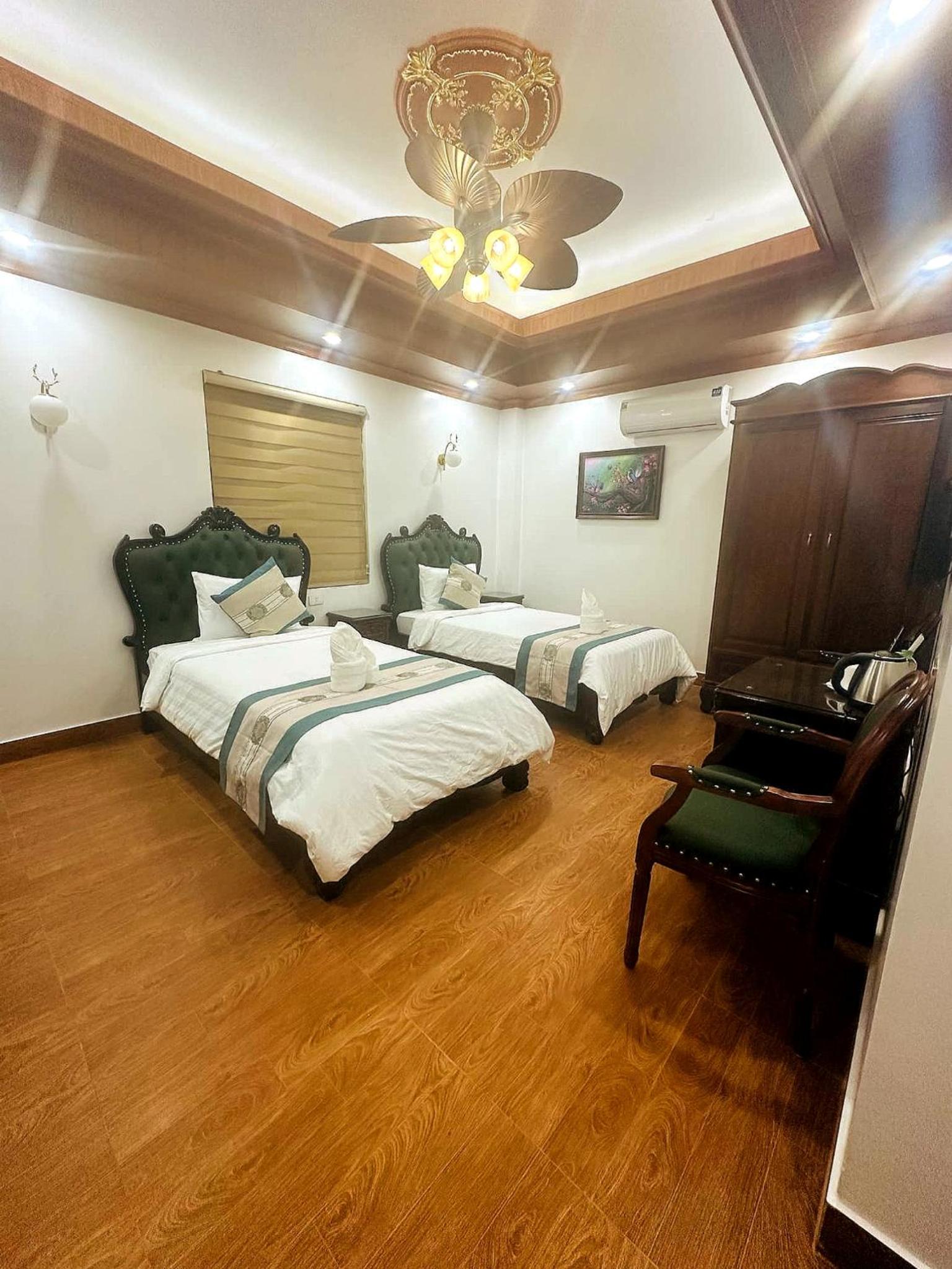Twin Room with Mountain View photo 3