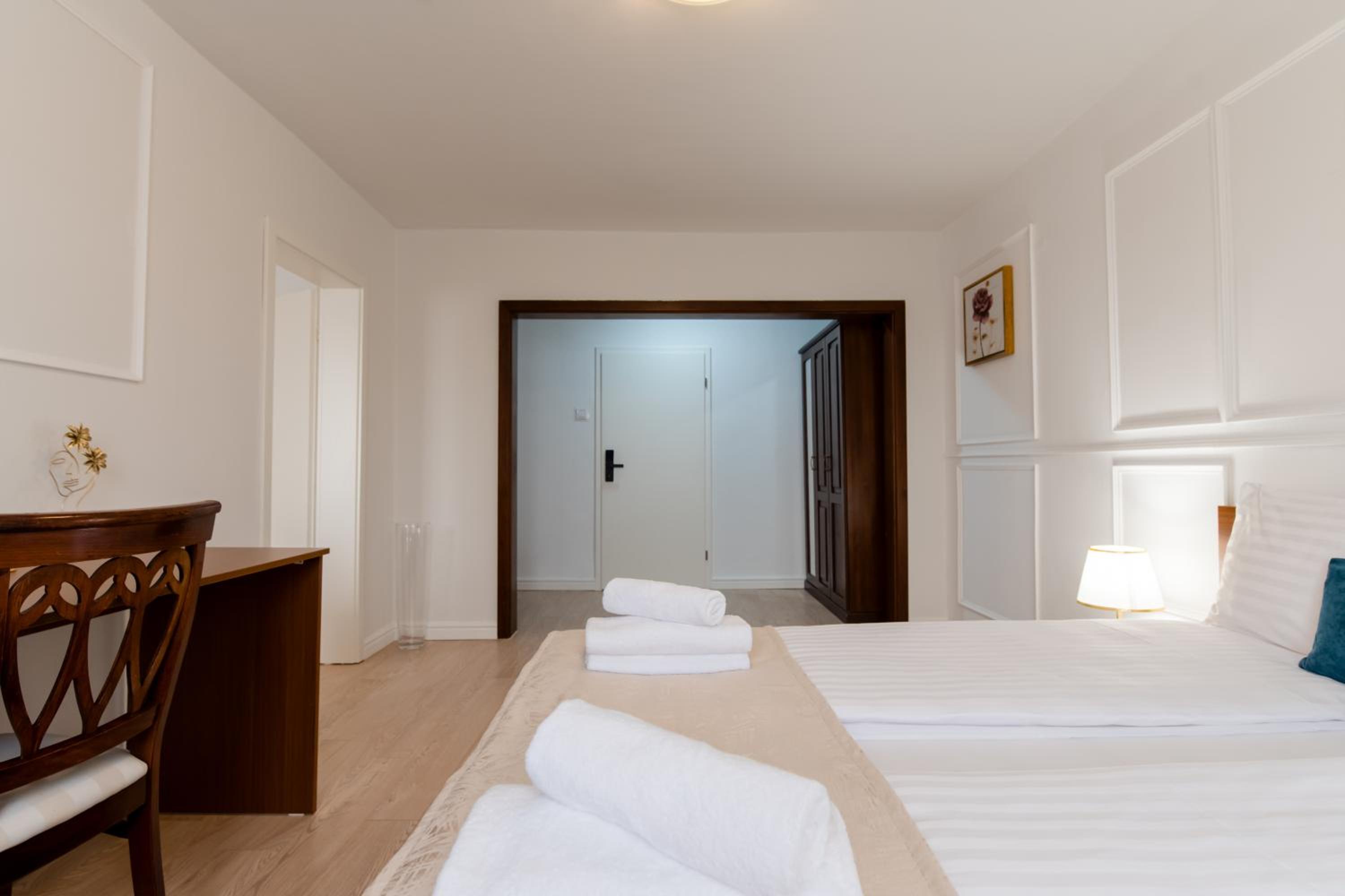 Two-Bedroom Superior Apartment - Photo 1