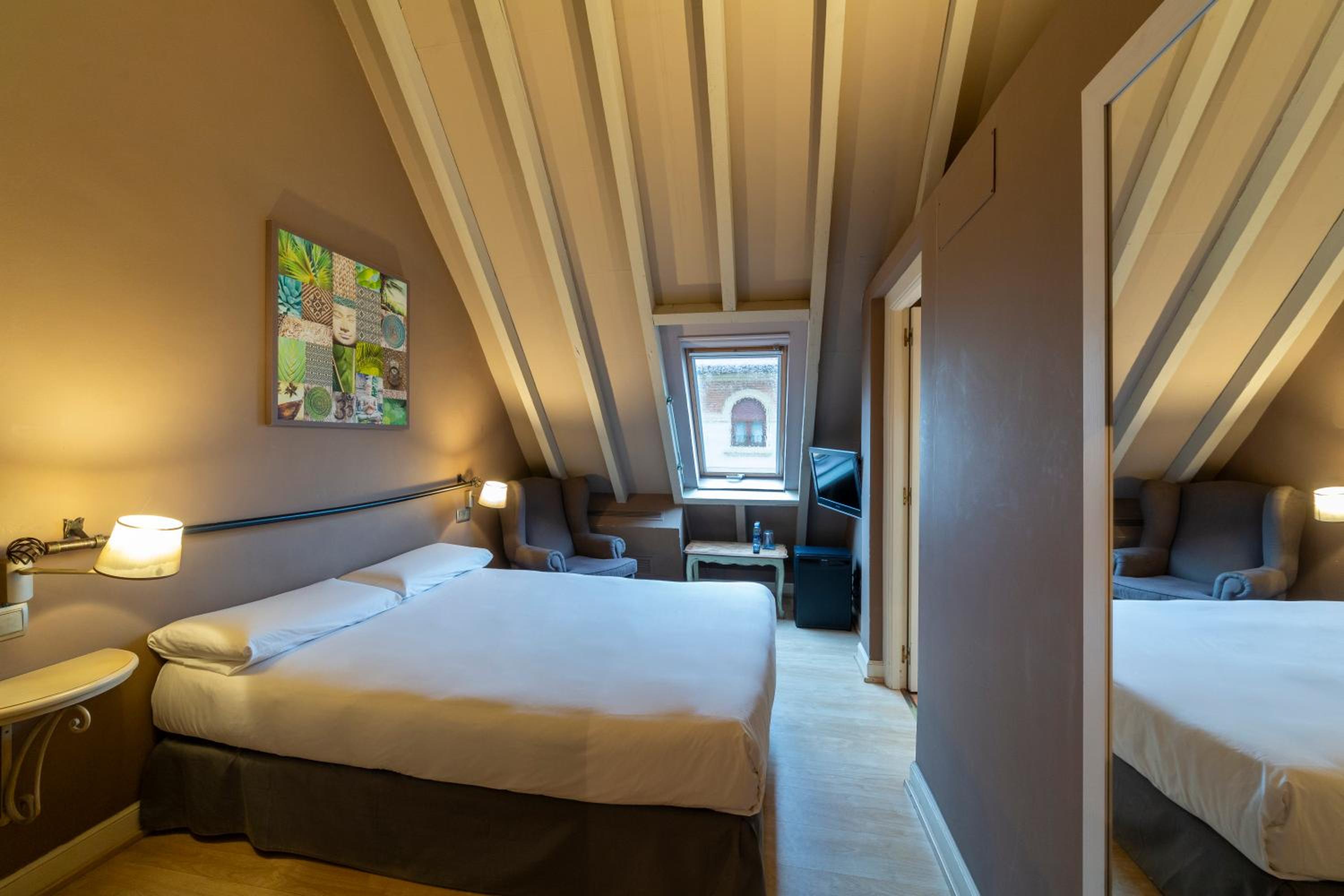 Superior Double Room photo 3