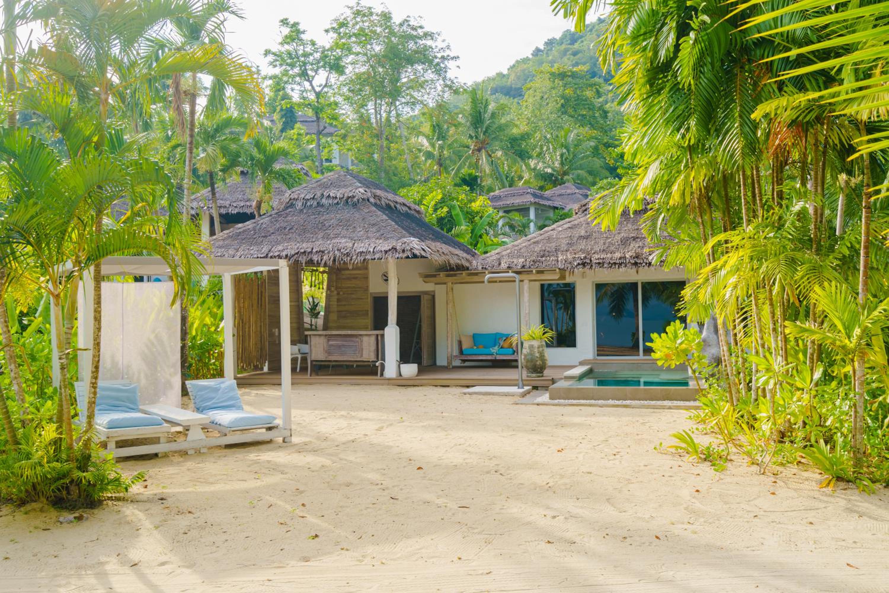 Seaview Pool Villa - Photo 2