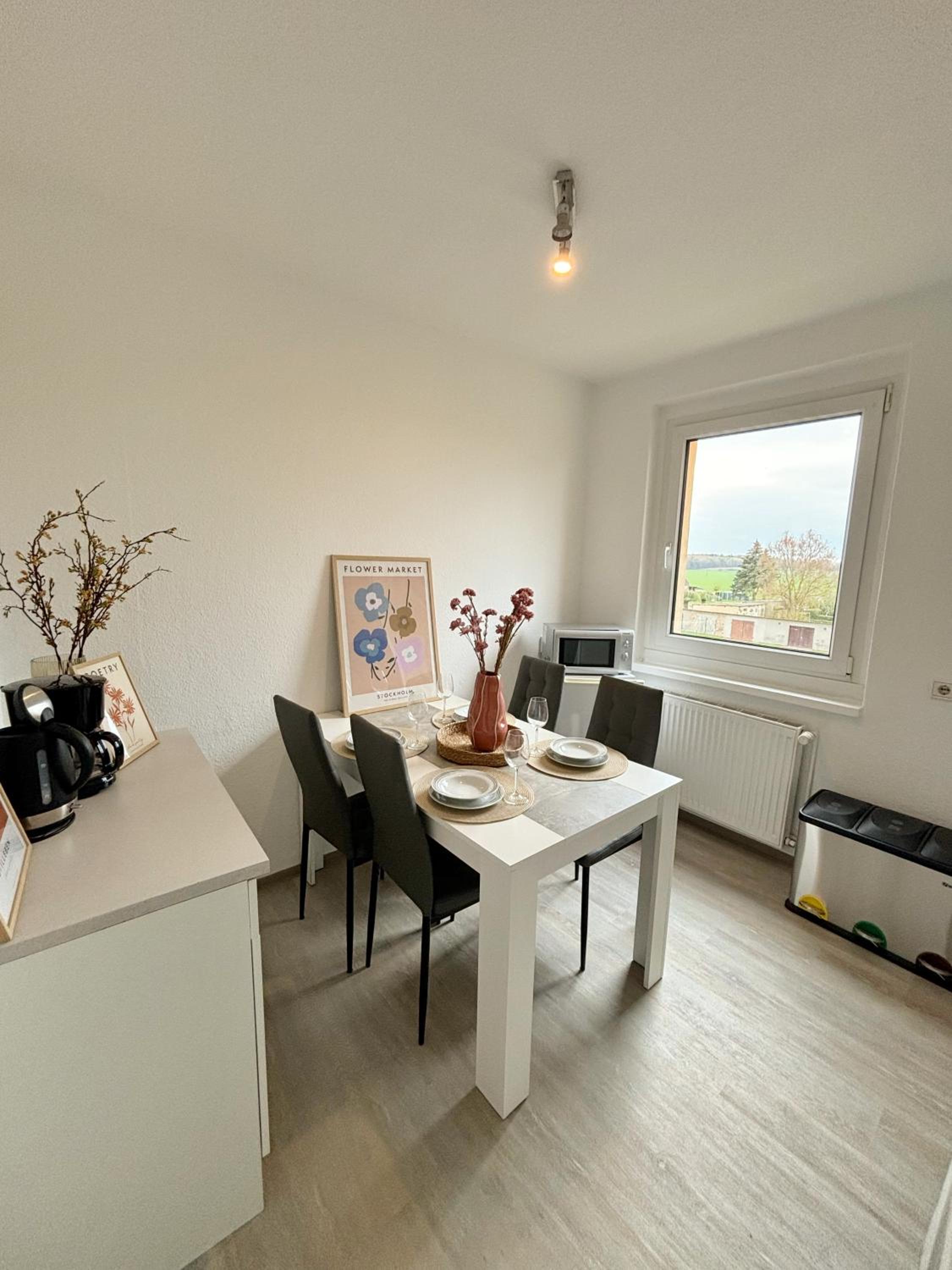 One-Bedroom Apartment photo 2