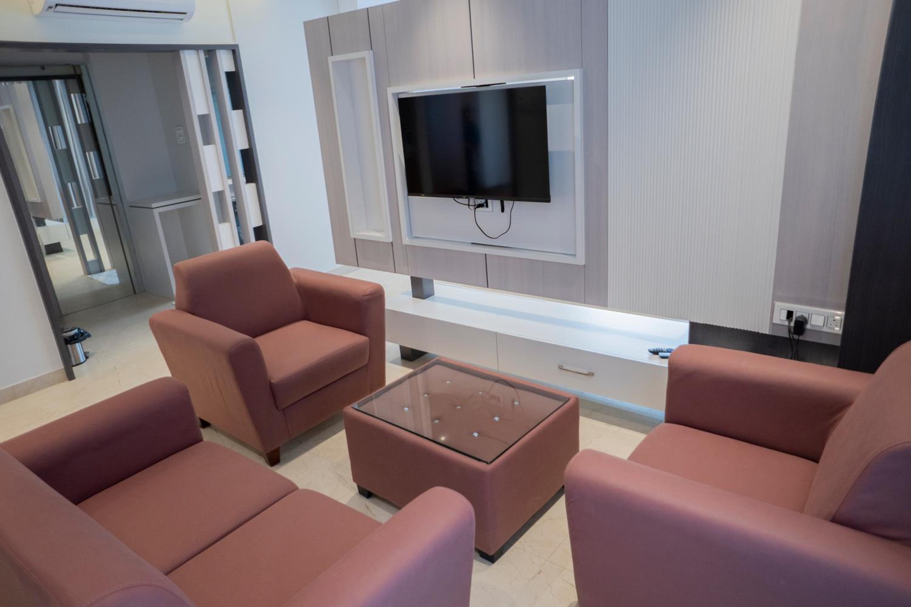Suite photo 1