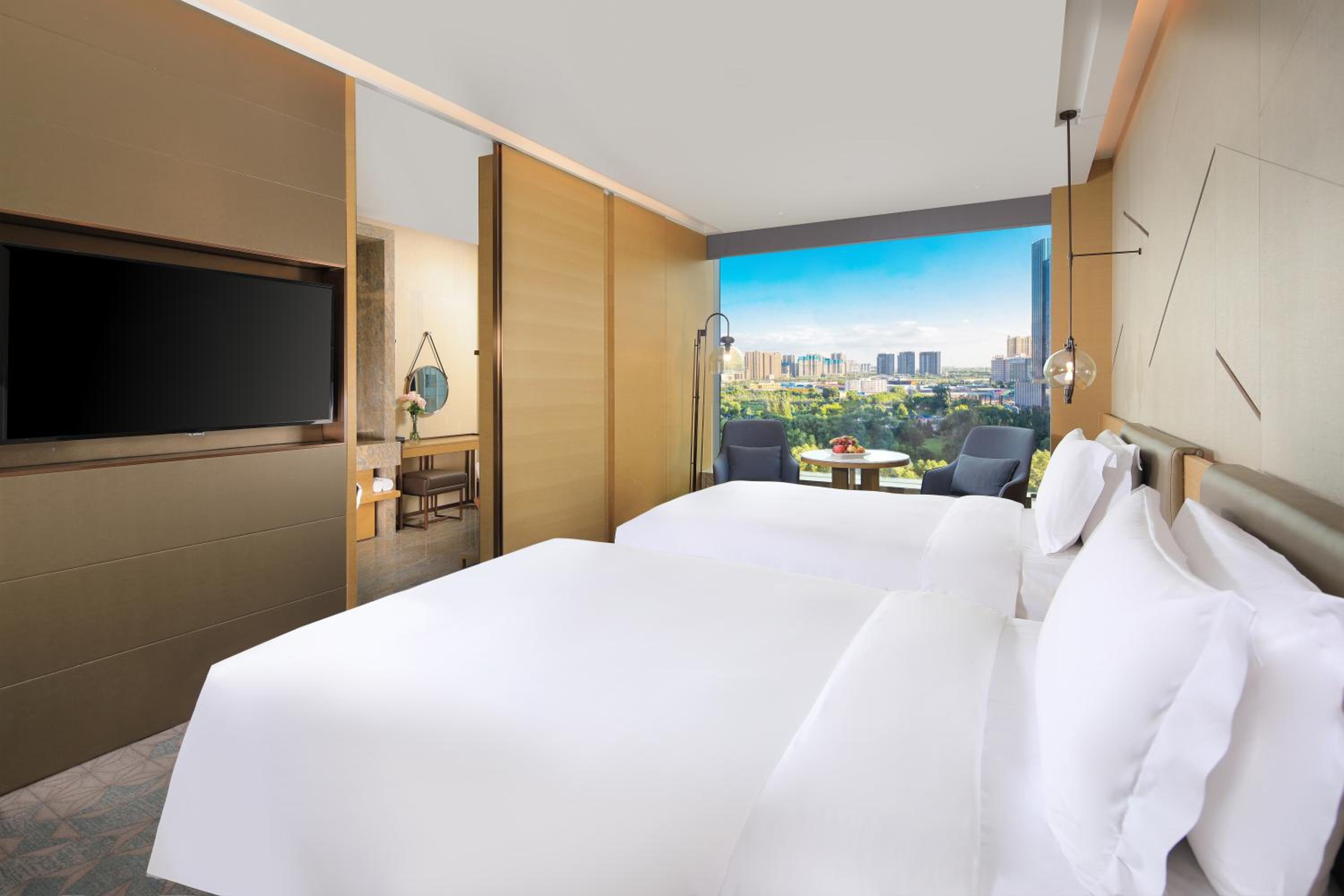 Classic Double Room with Two Double Beds - High Floor