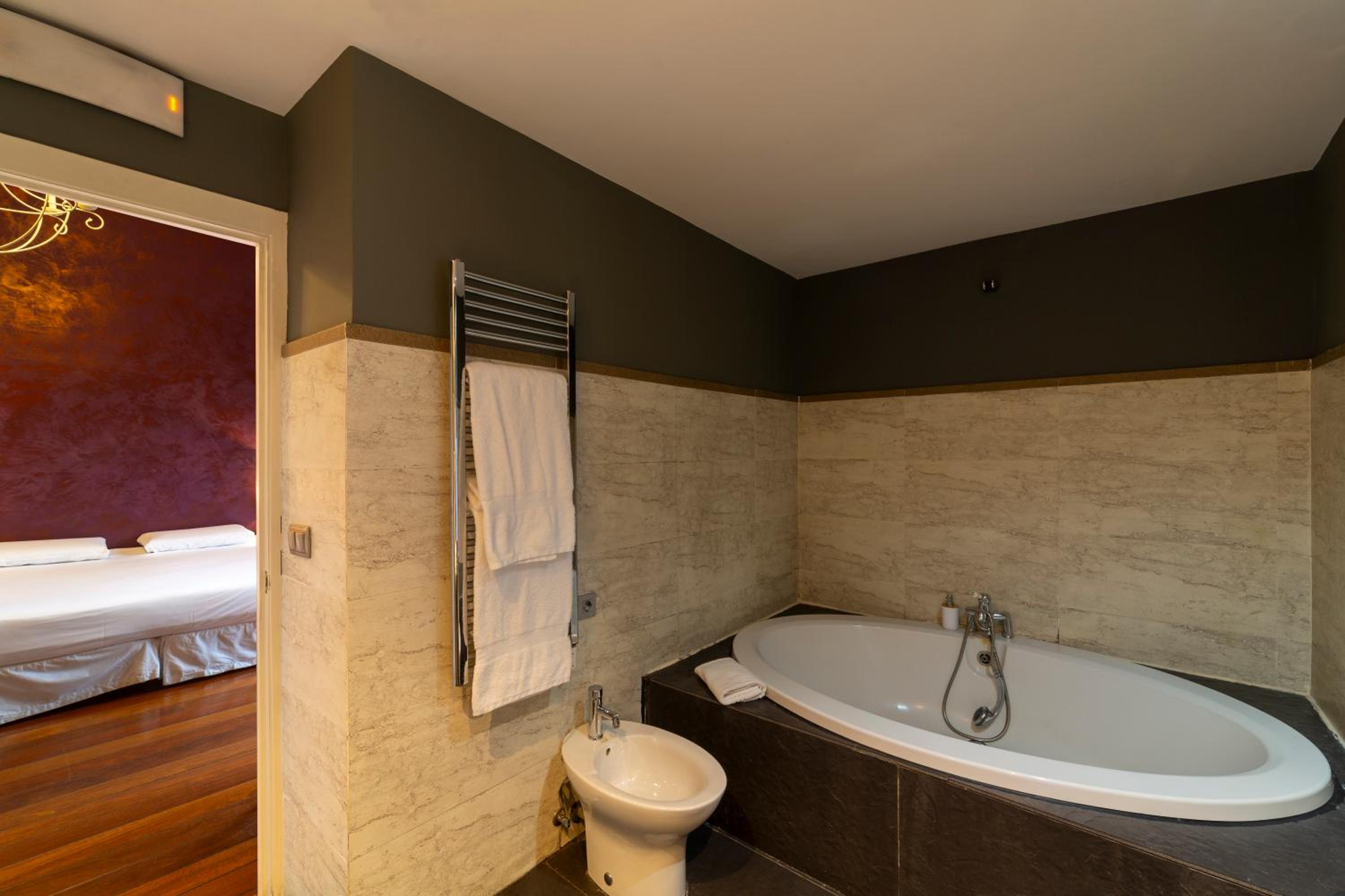 Suite photo 3