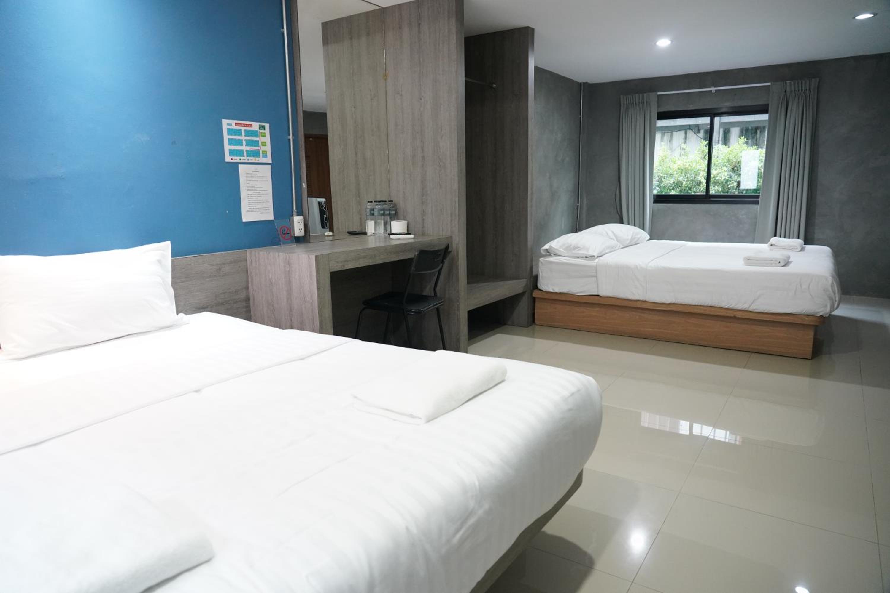 Quadruple Room with Shower photo 2