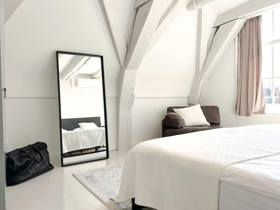 Two-Bedroom Apartment with Terrace photo 2