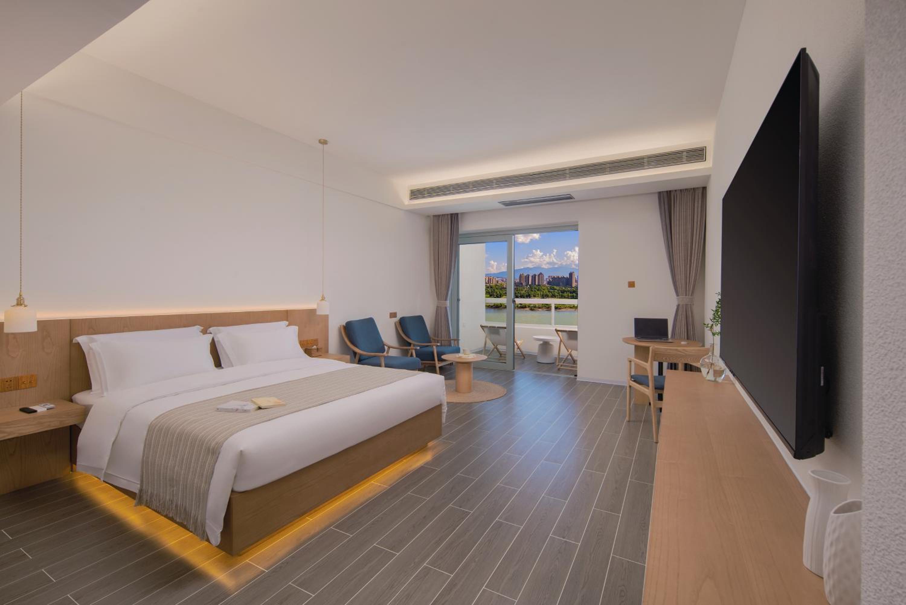 One-Bedroom Apartment With Terrace photo 1