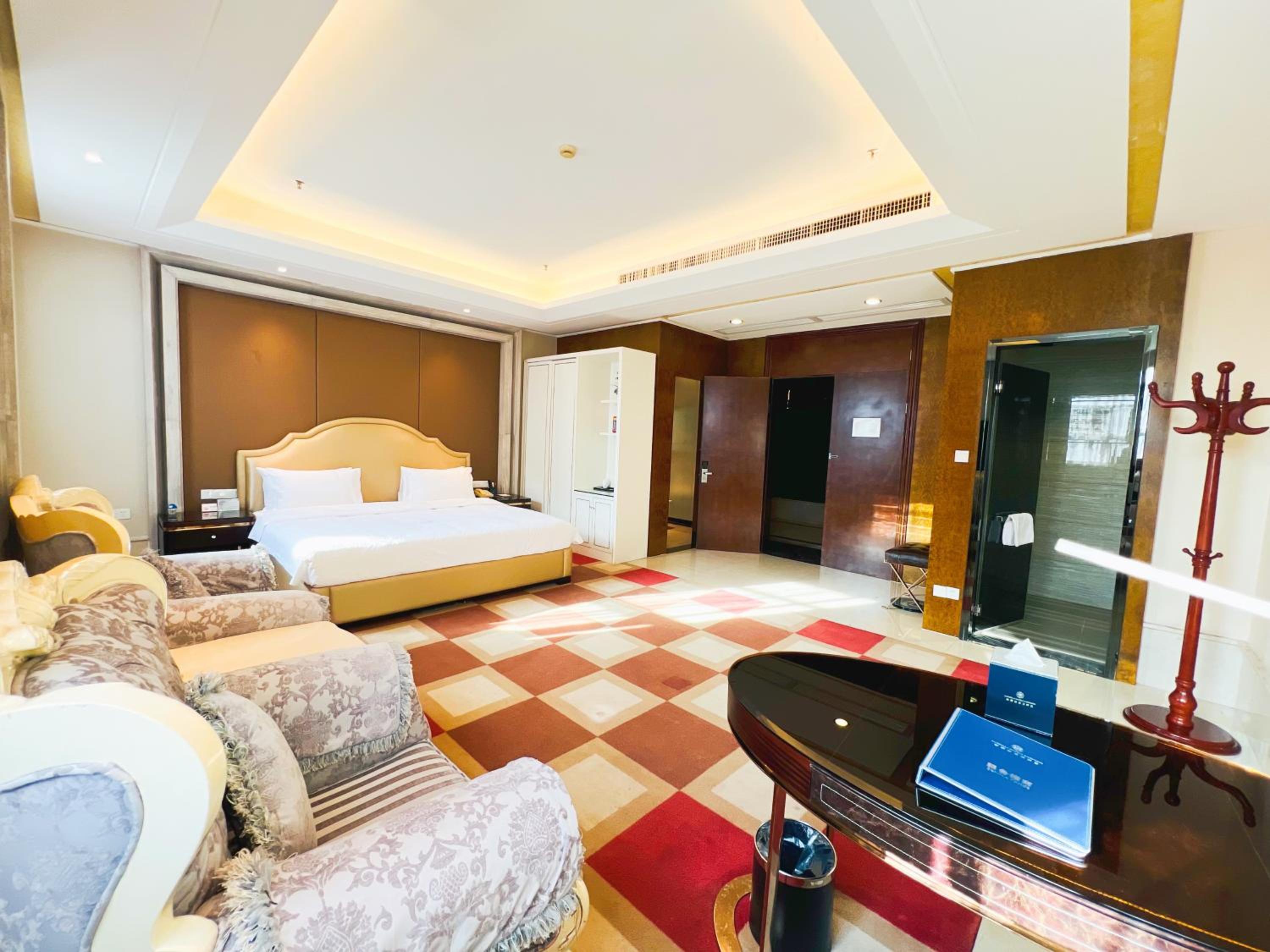 Deluxe Double Room With Castle View