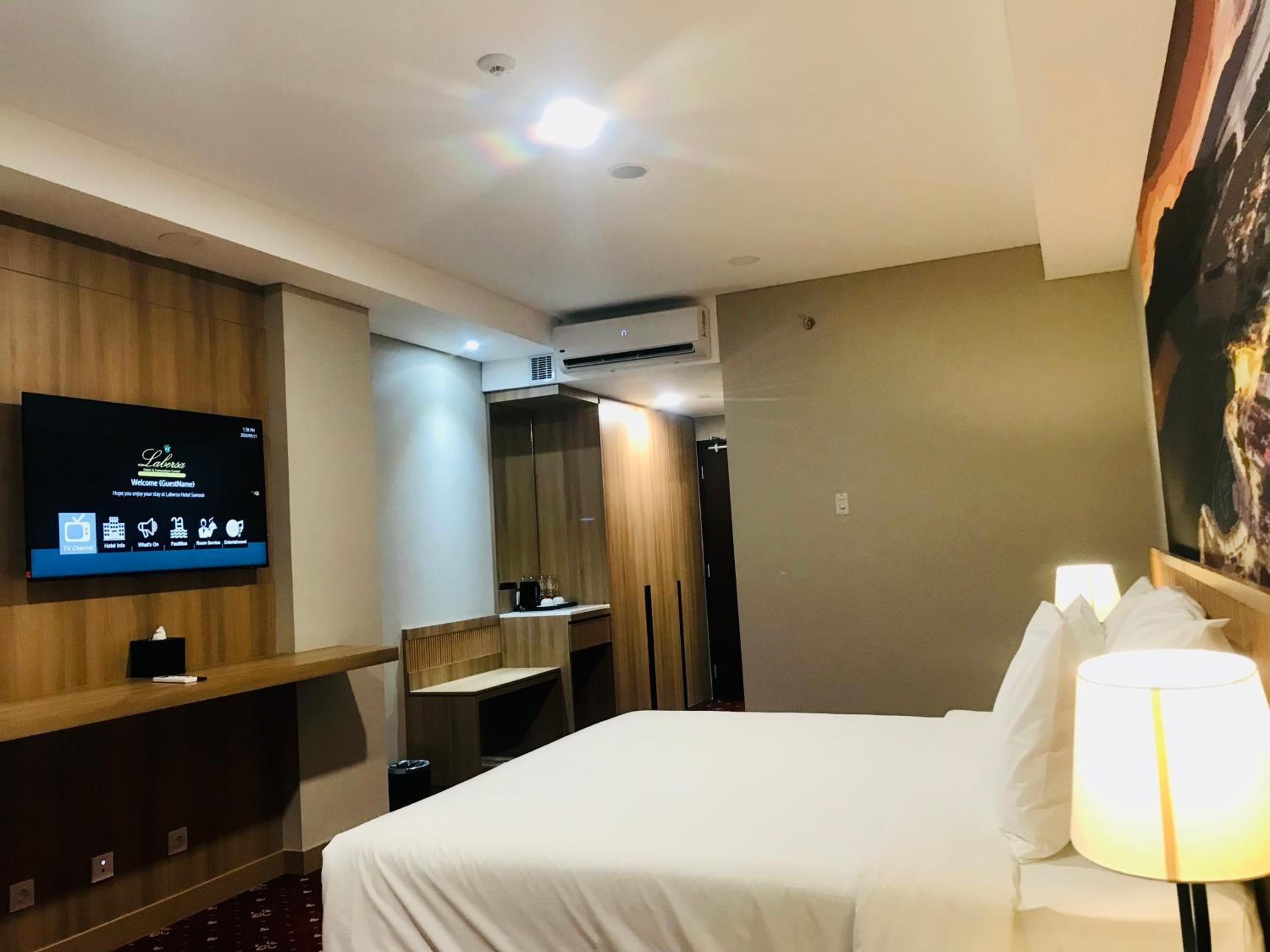 King Suite with Sea View