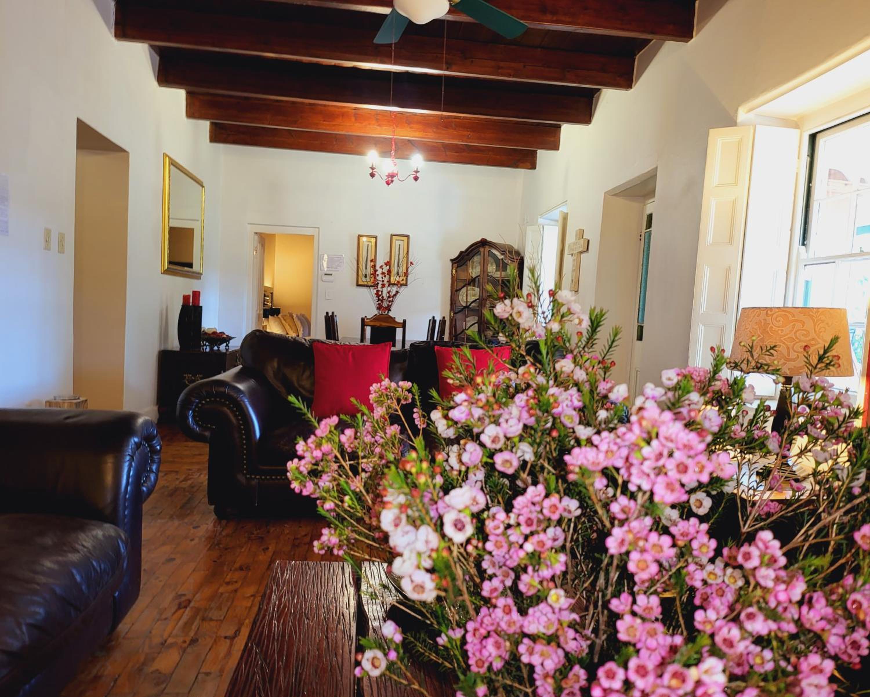 Superior King Suite - Photo 36
