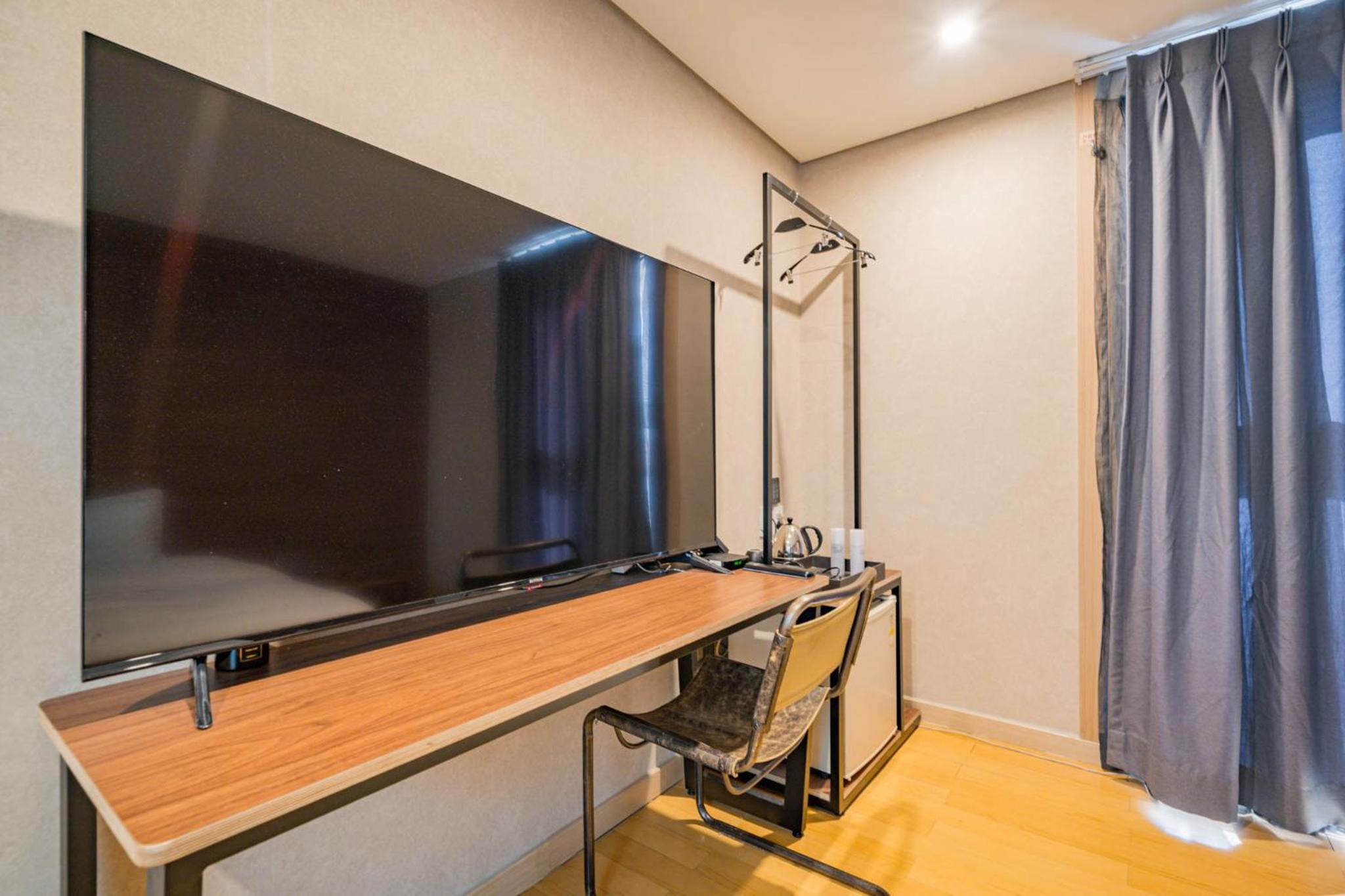 Double Room - Photo 4