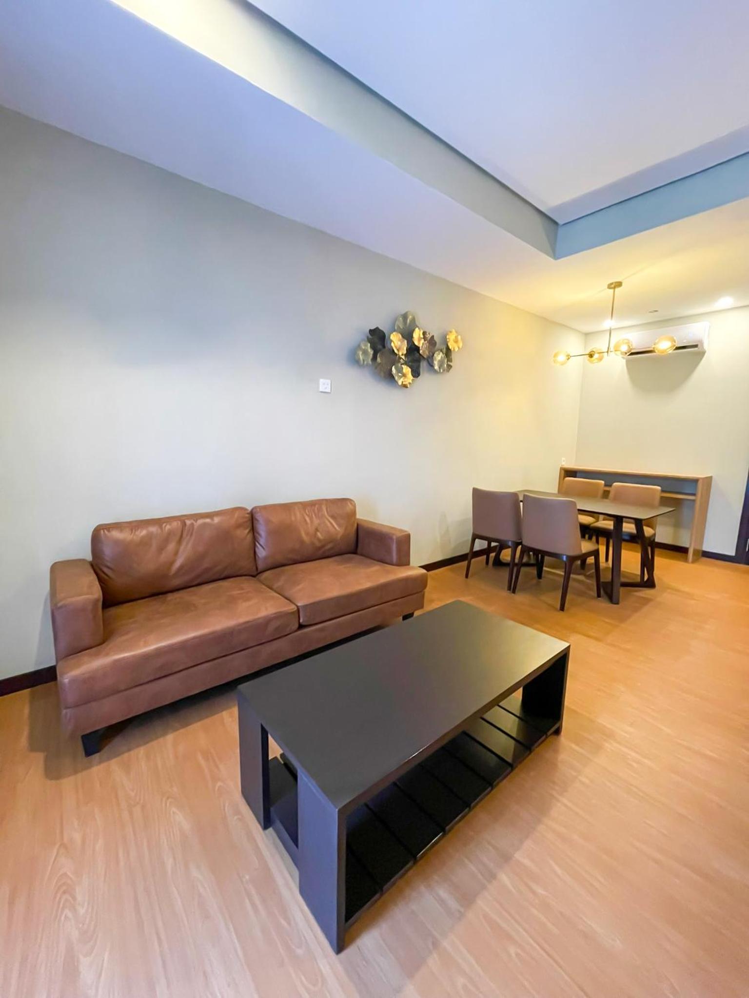 Suite with City View