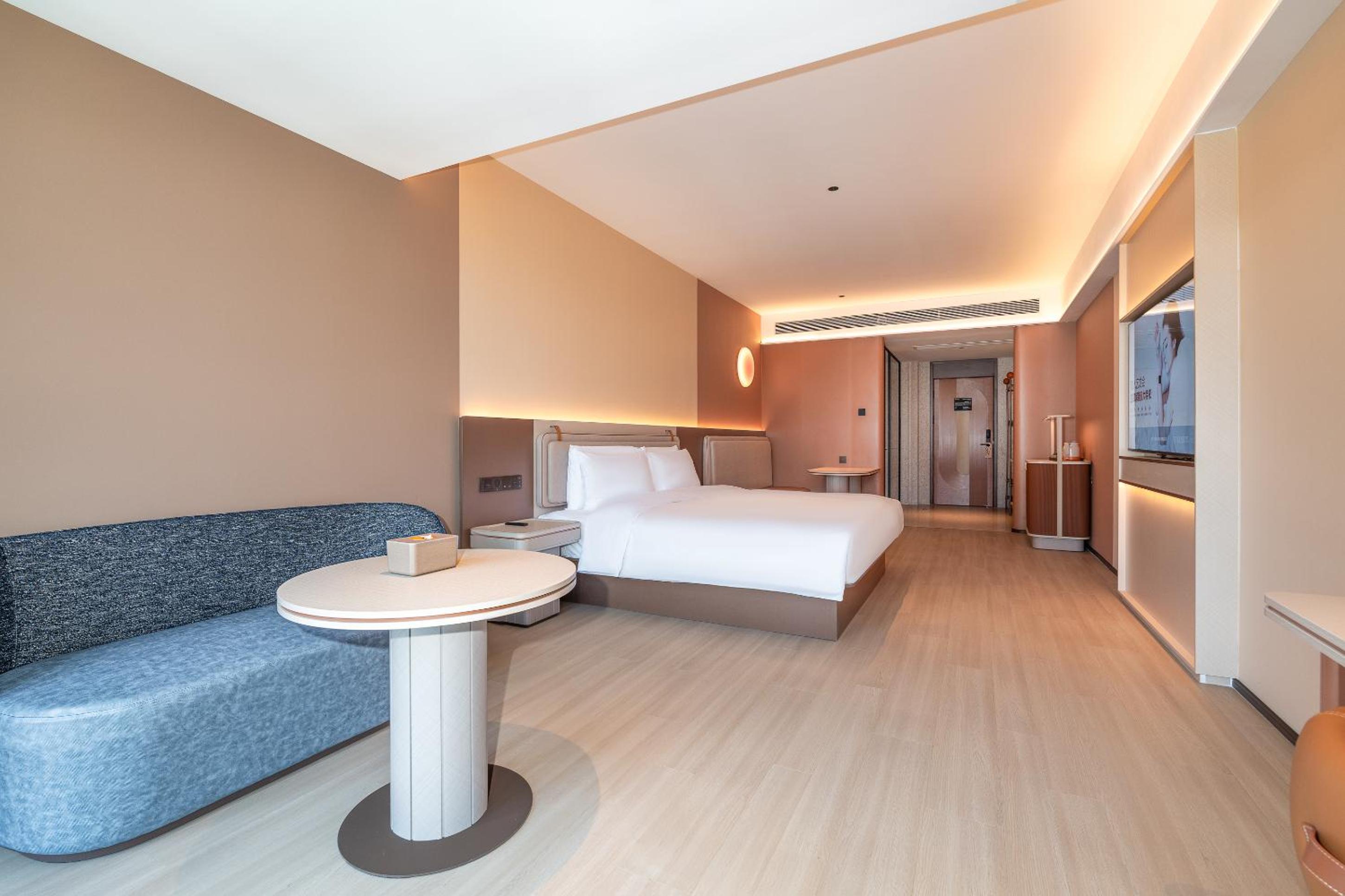 Superior King Room photo 2