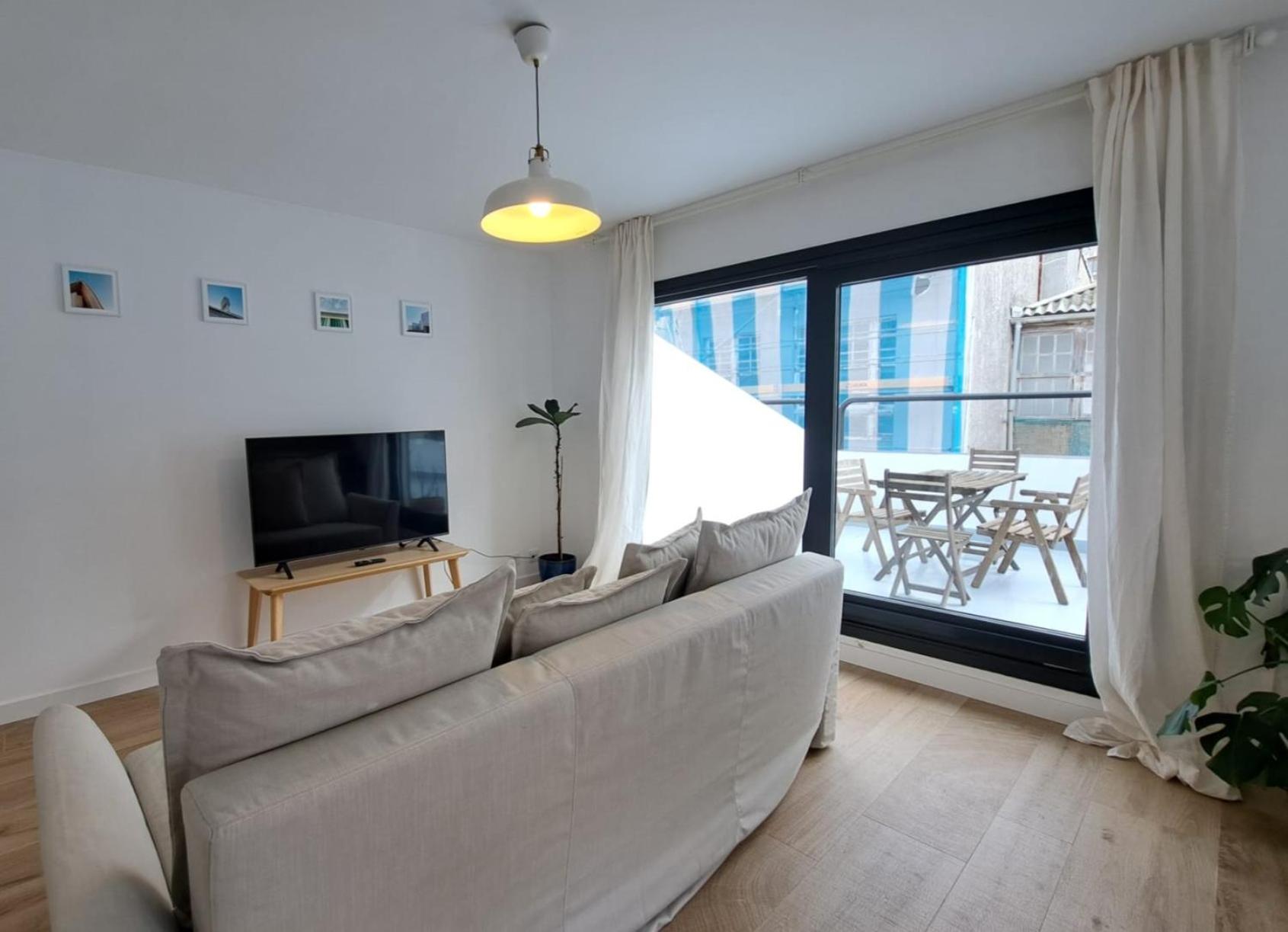 Apartamento de una habitación con terraza