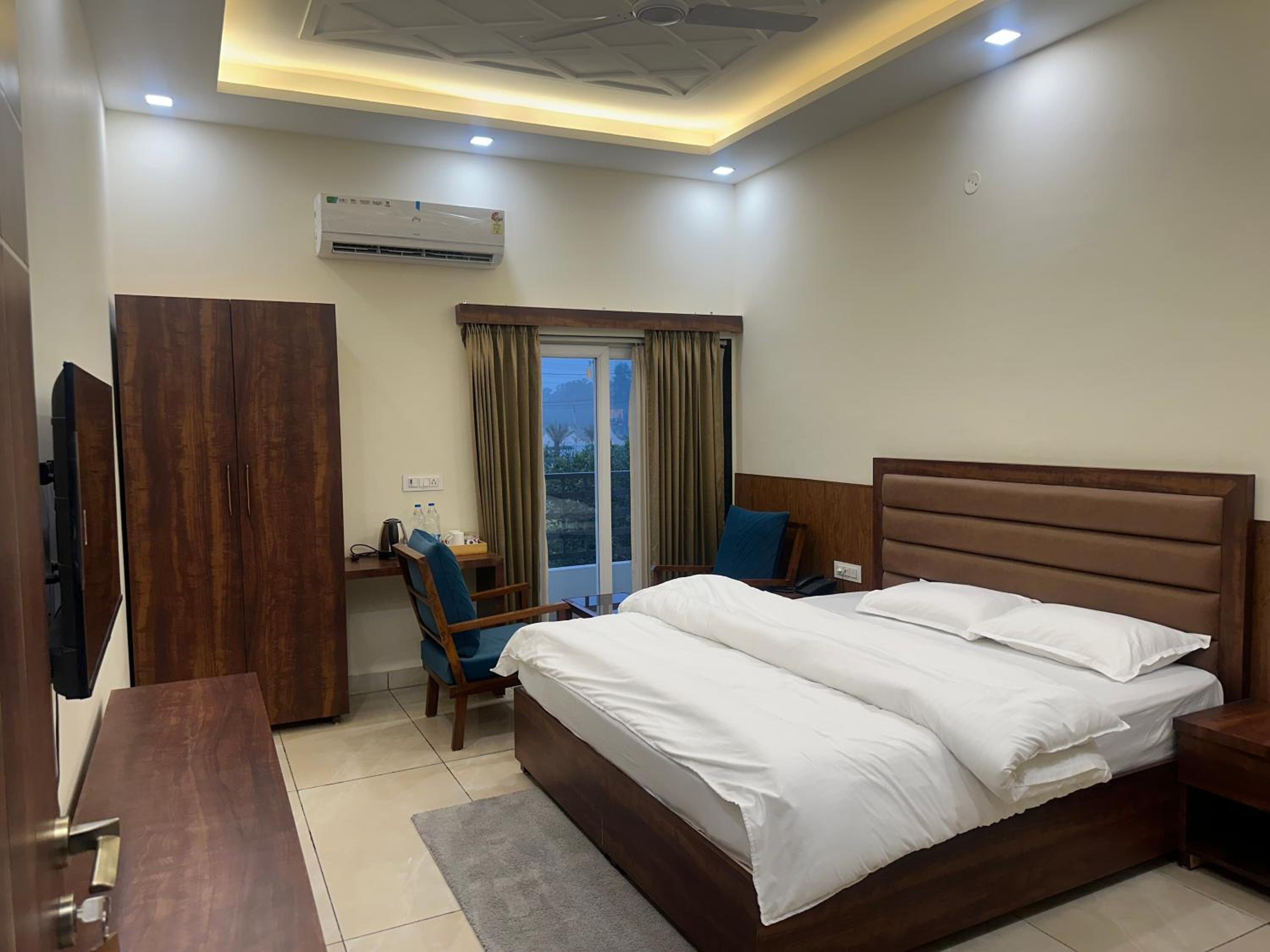 Superior Double Room photo 1