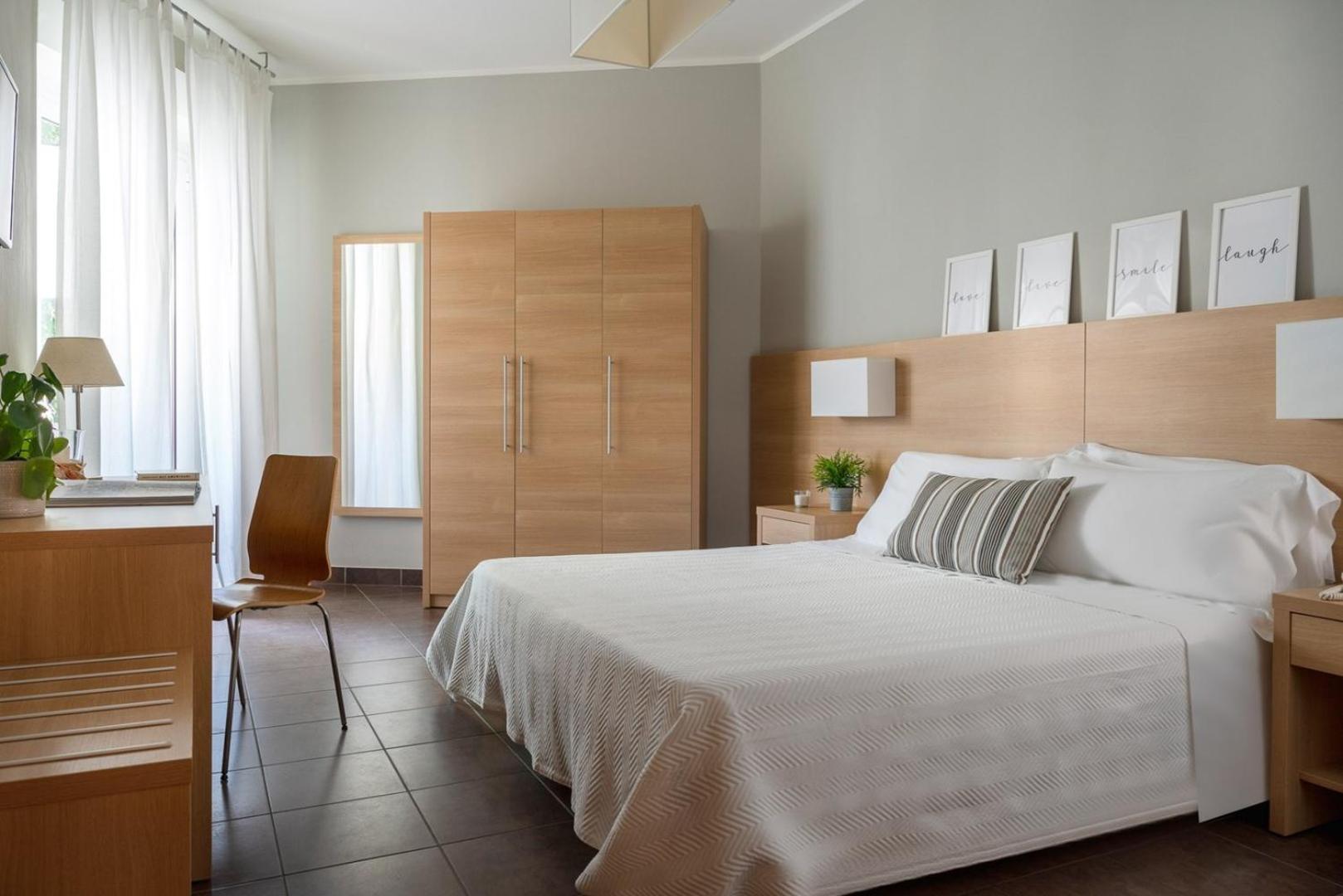 Economy Double Room