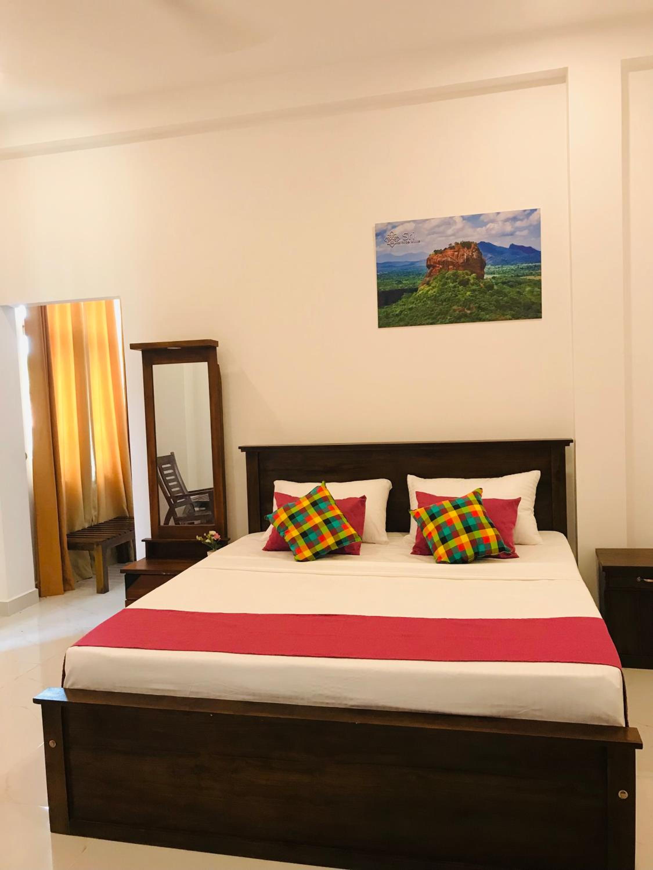 Deluxe Double Room with Bath photo 1