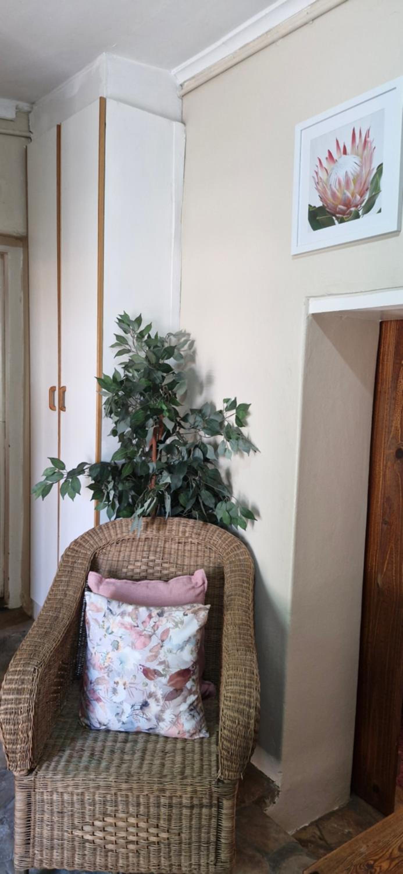 Queen Room - Photo 18