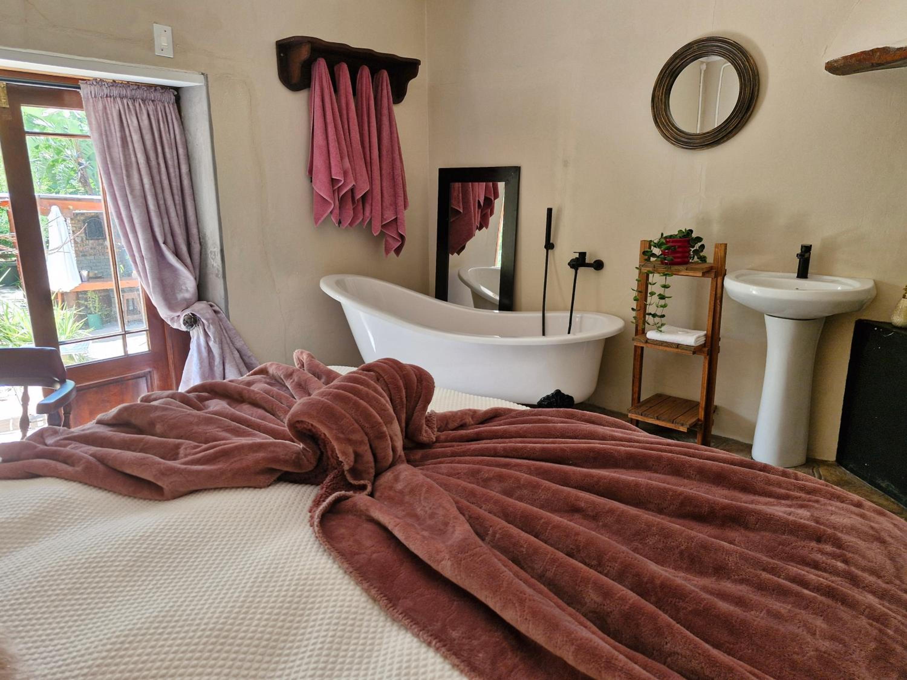 Queen Room - Photo 28