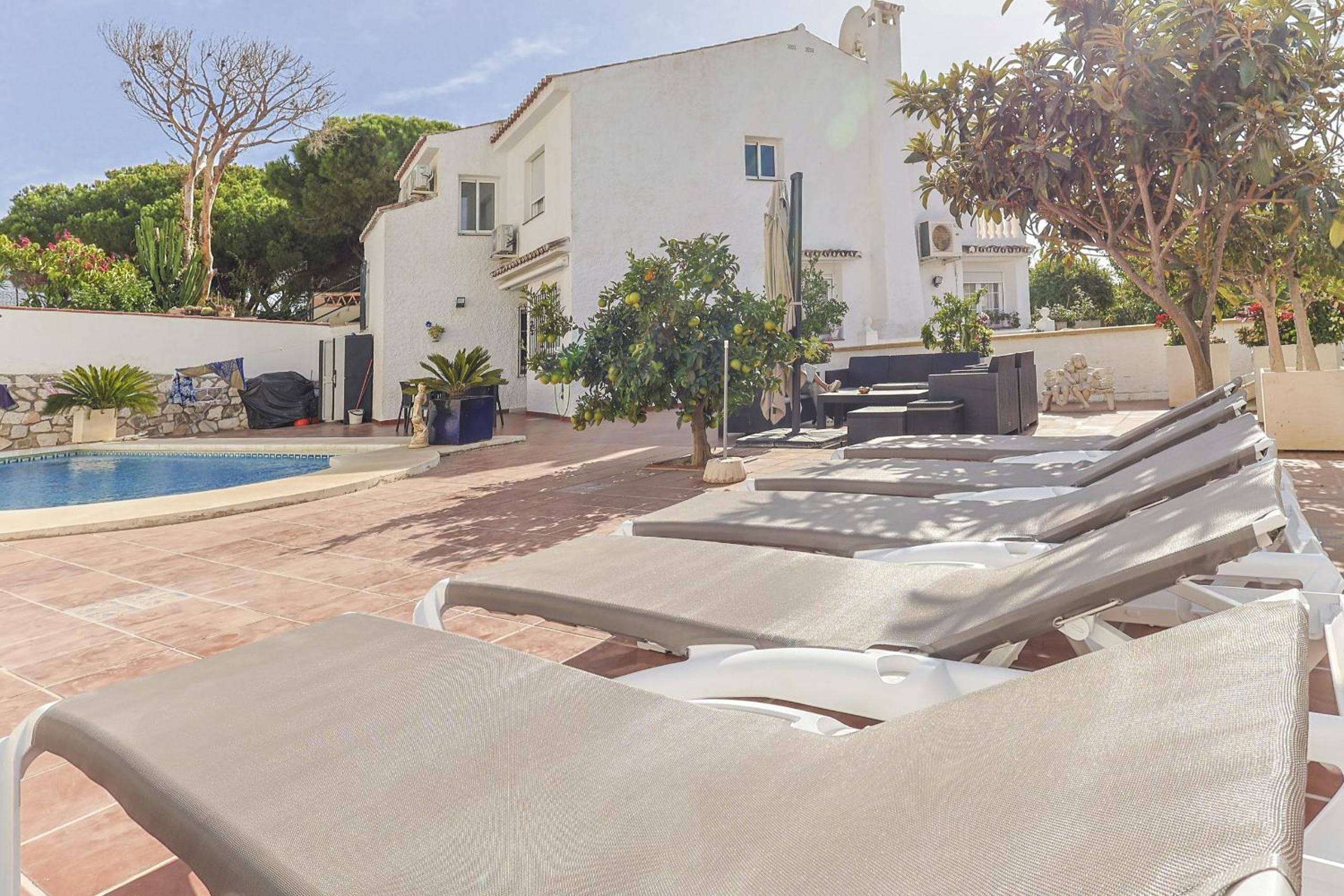 Villa with Private Pool photo 3