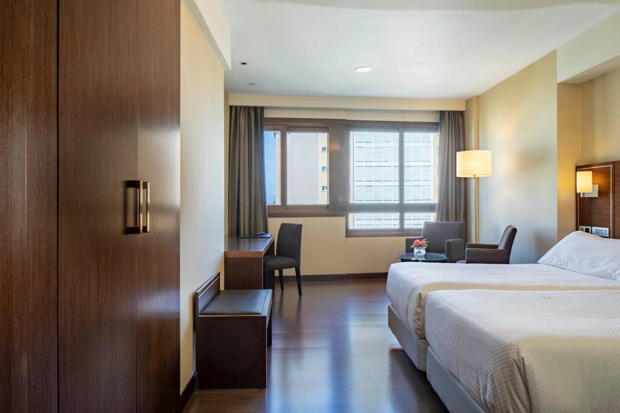 Double or Twin Room - Photo 6