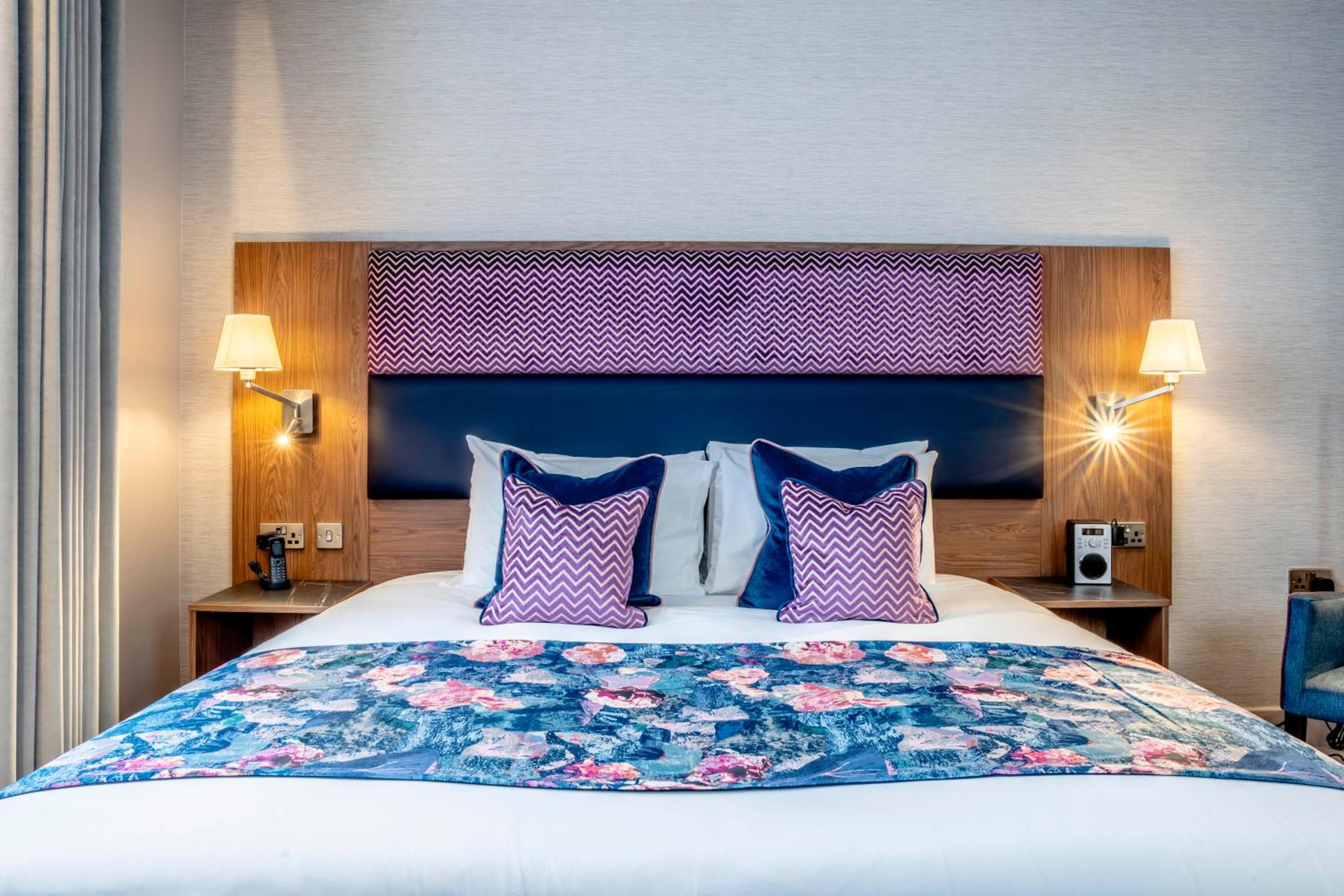 Superior King Room photo 3