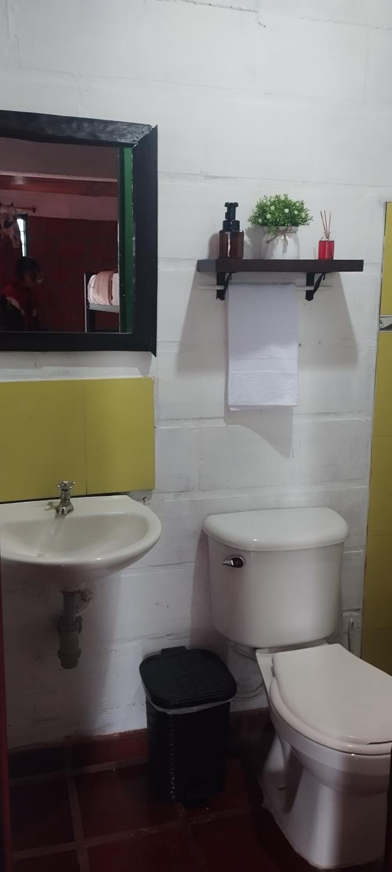Quadruple Room With Private Bathroom photo 2