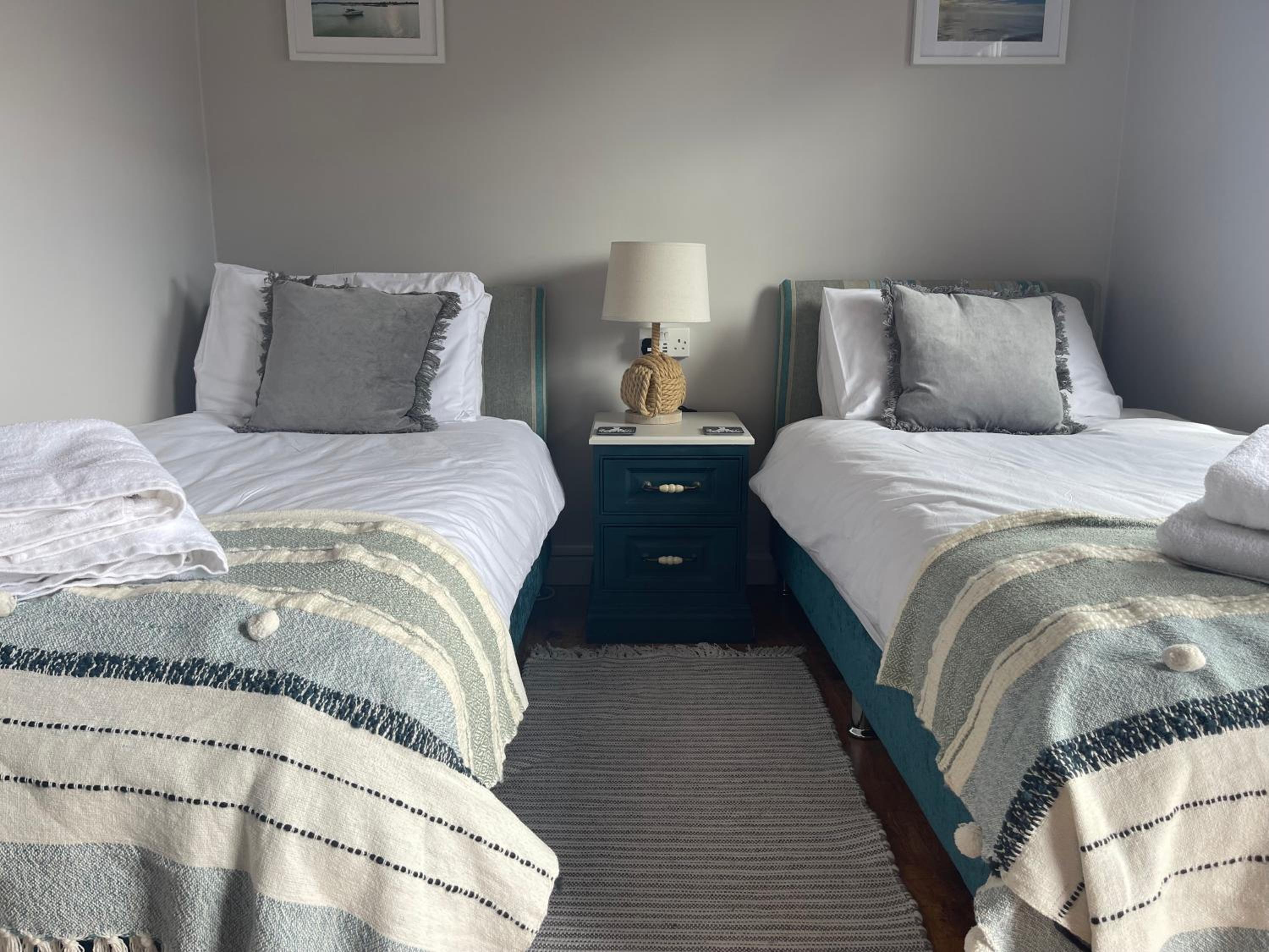 Standard Twin Room photo 3