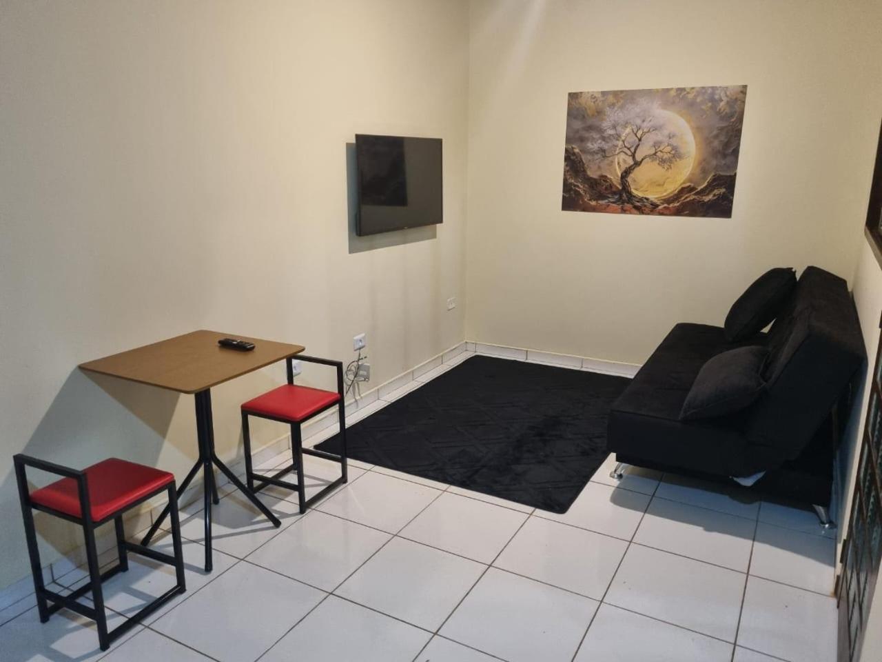 One-Bedroom House photo 1