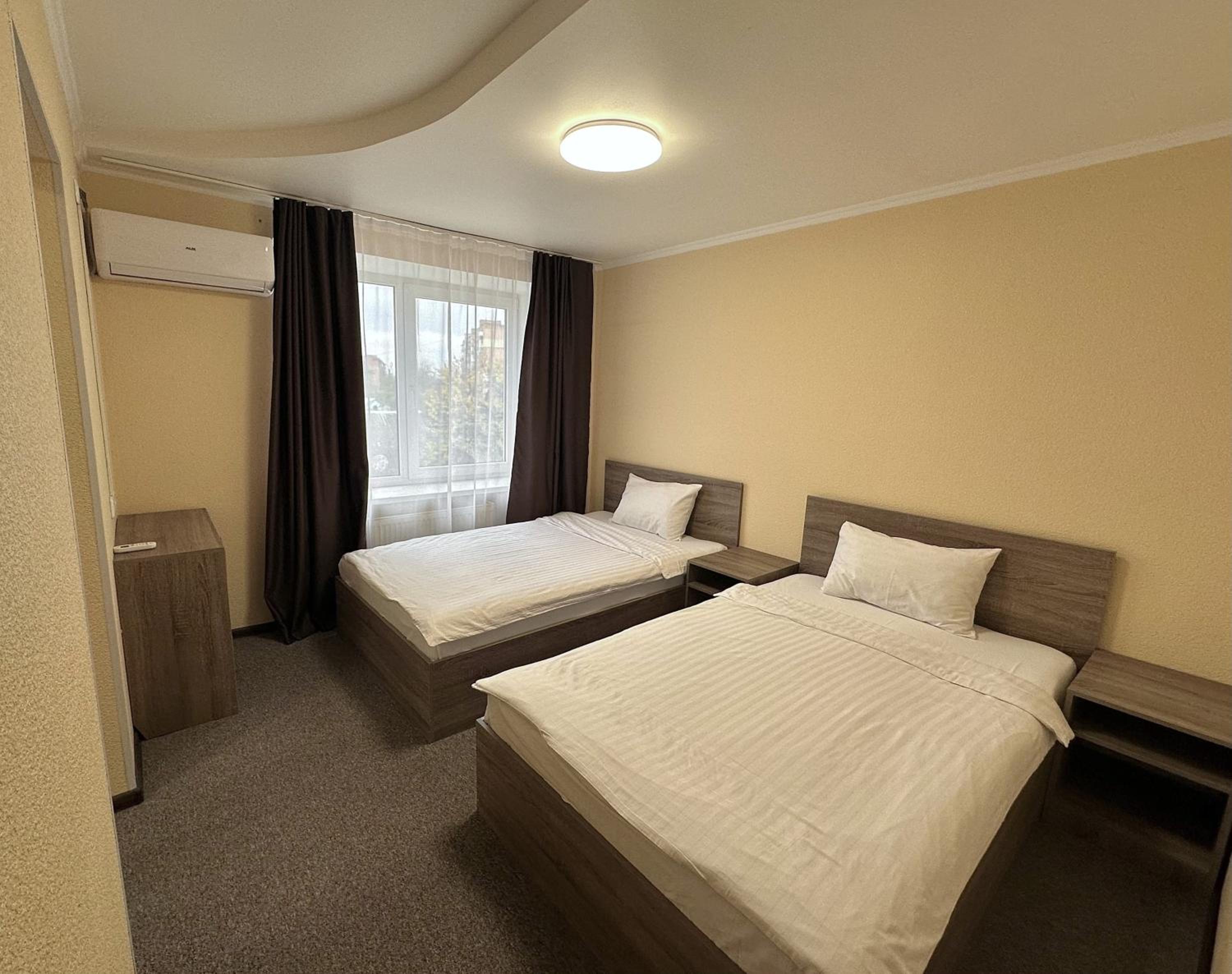 Superior Triple Room photo 3