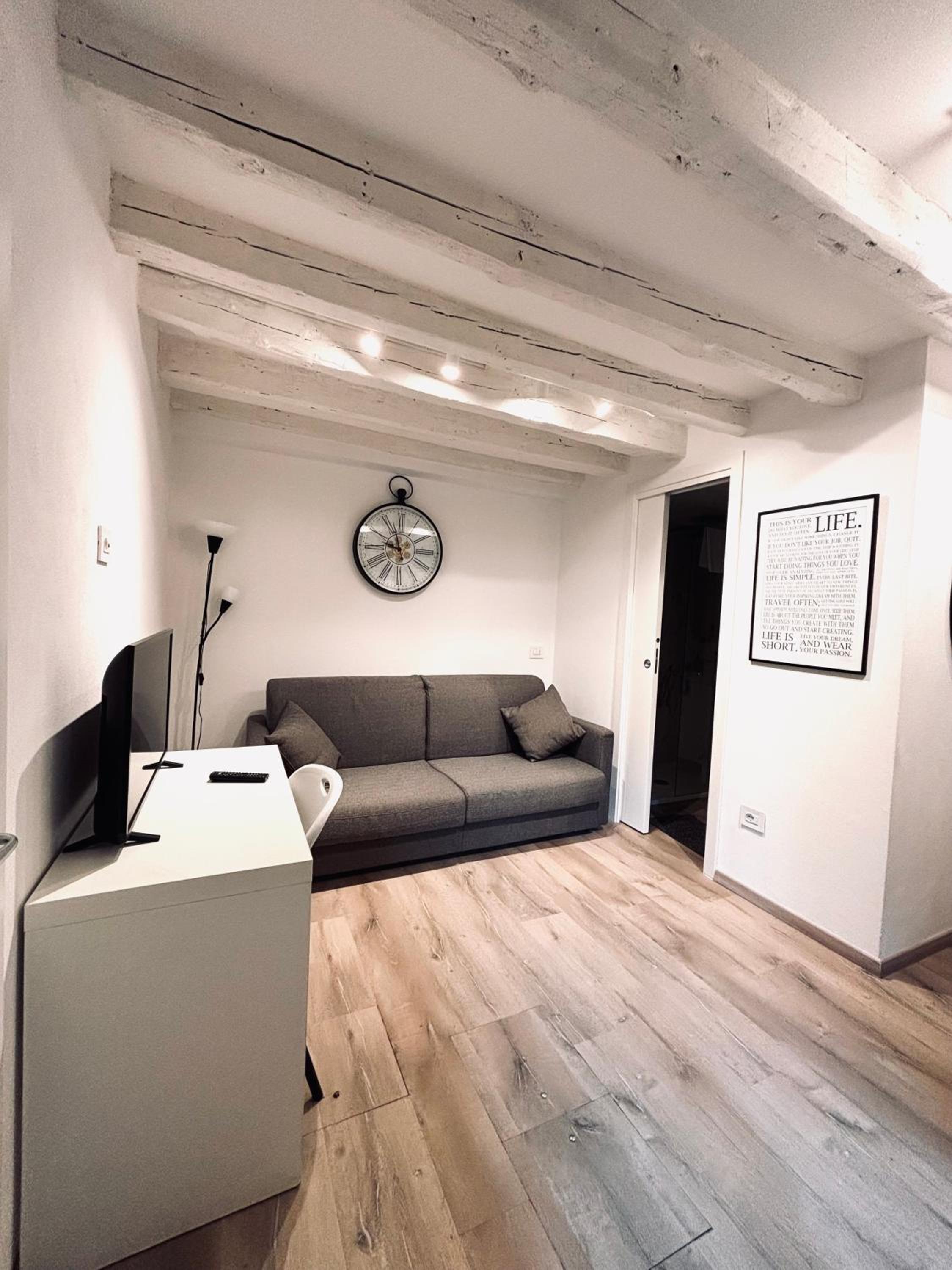 Apartment - Annex photo 1