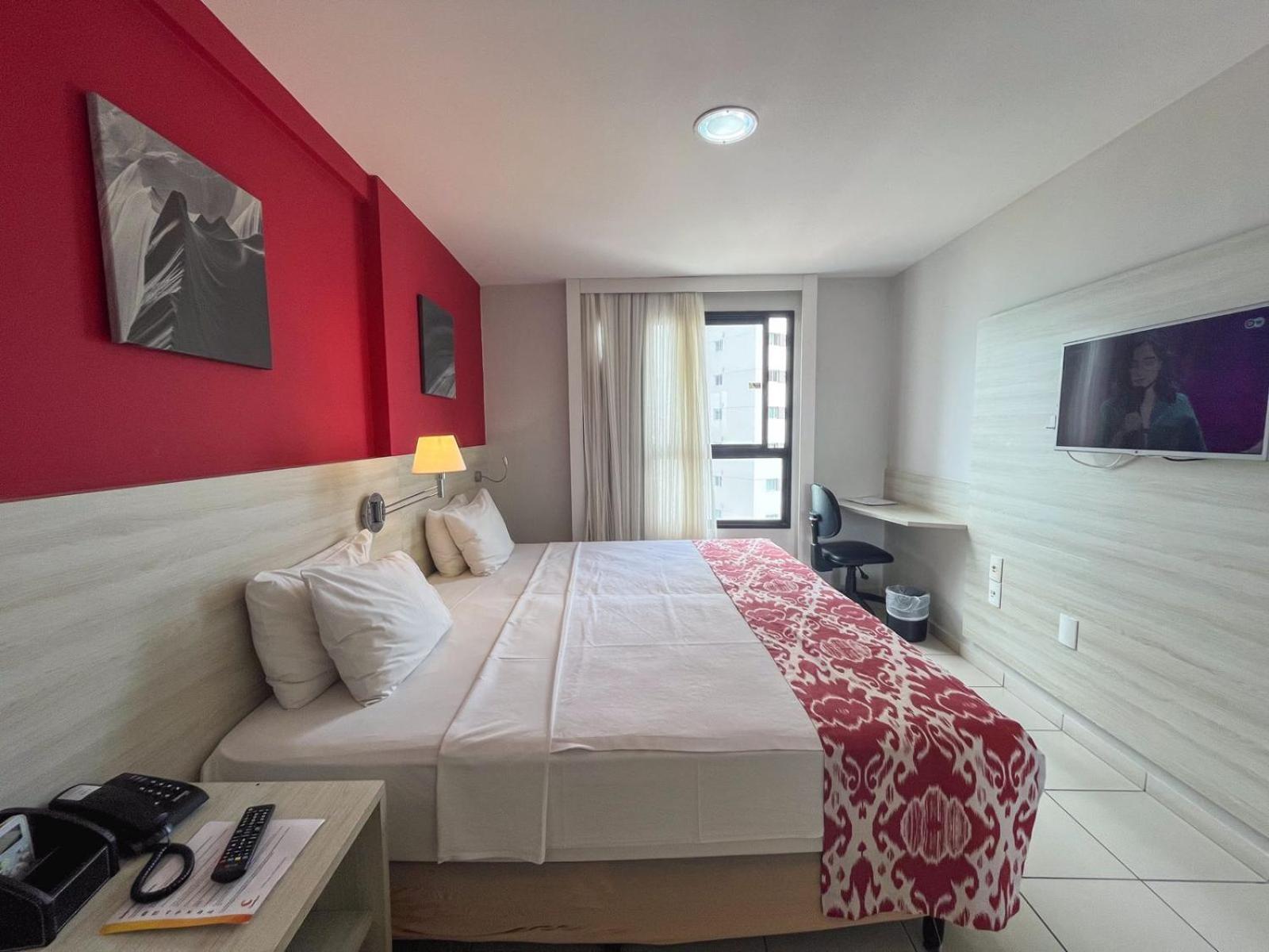 Deluxe Suite with Sea View photo 3