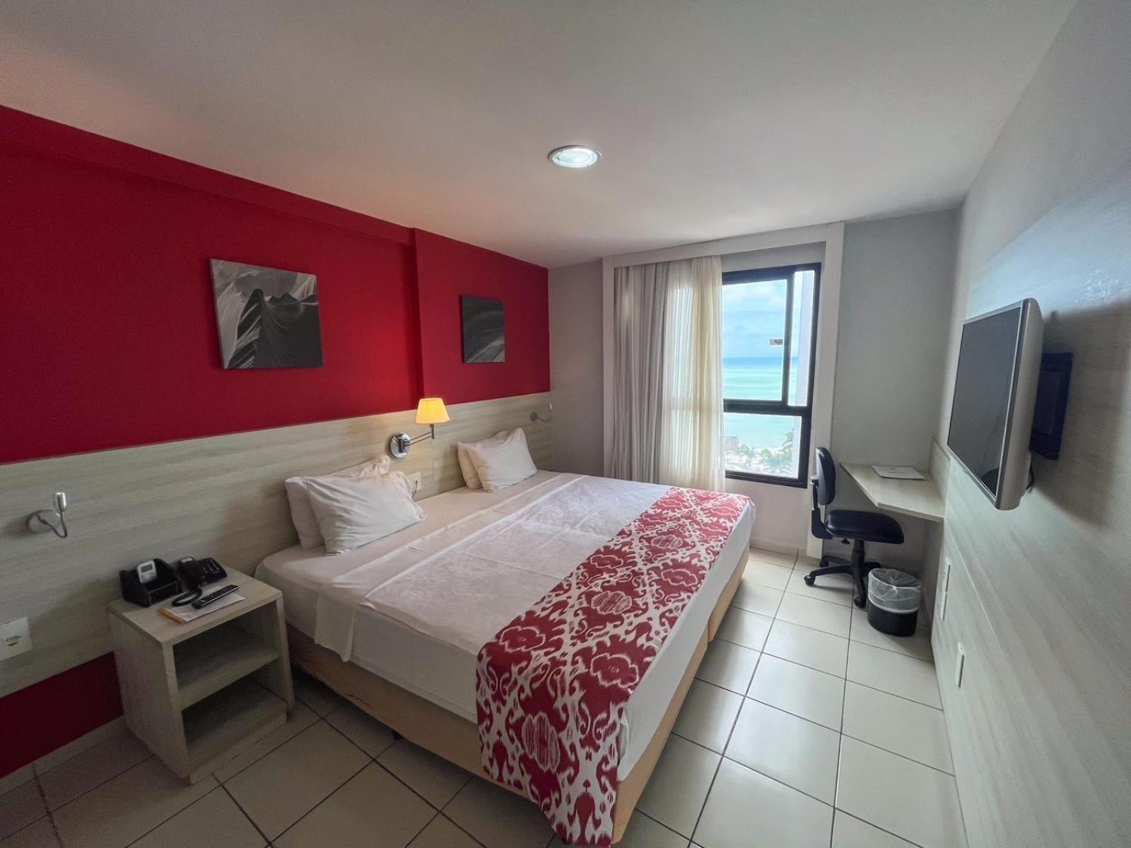 Deluxe Suite with Sea View photo 3
