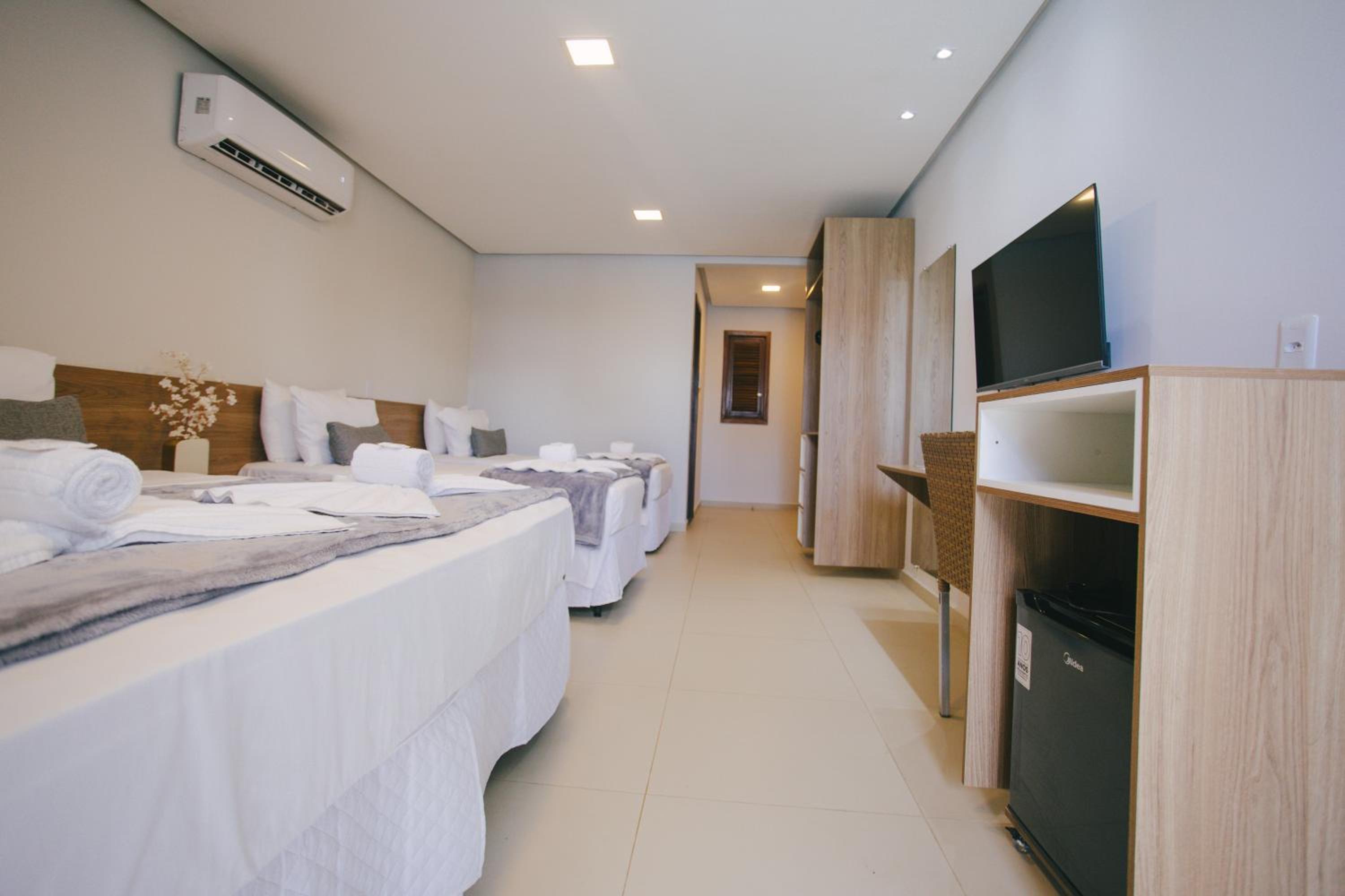 Classic Quadruple Room photo 2