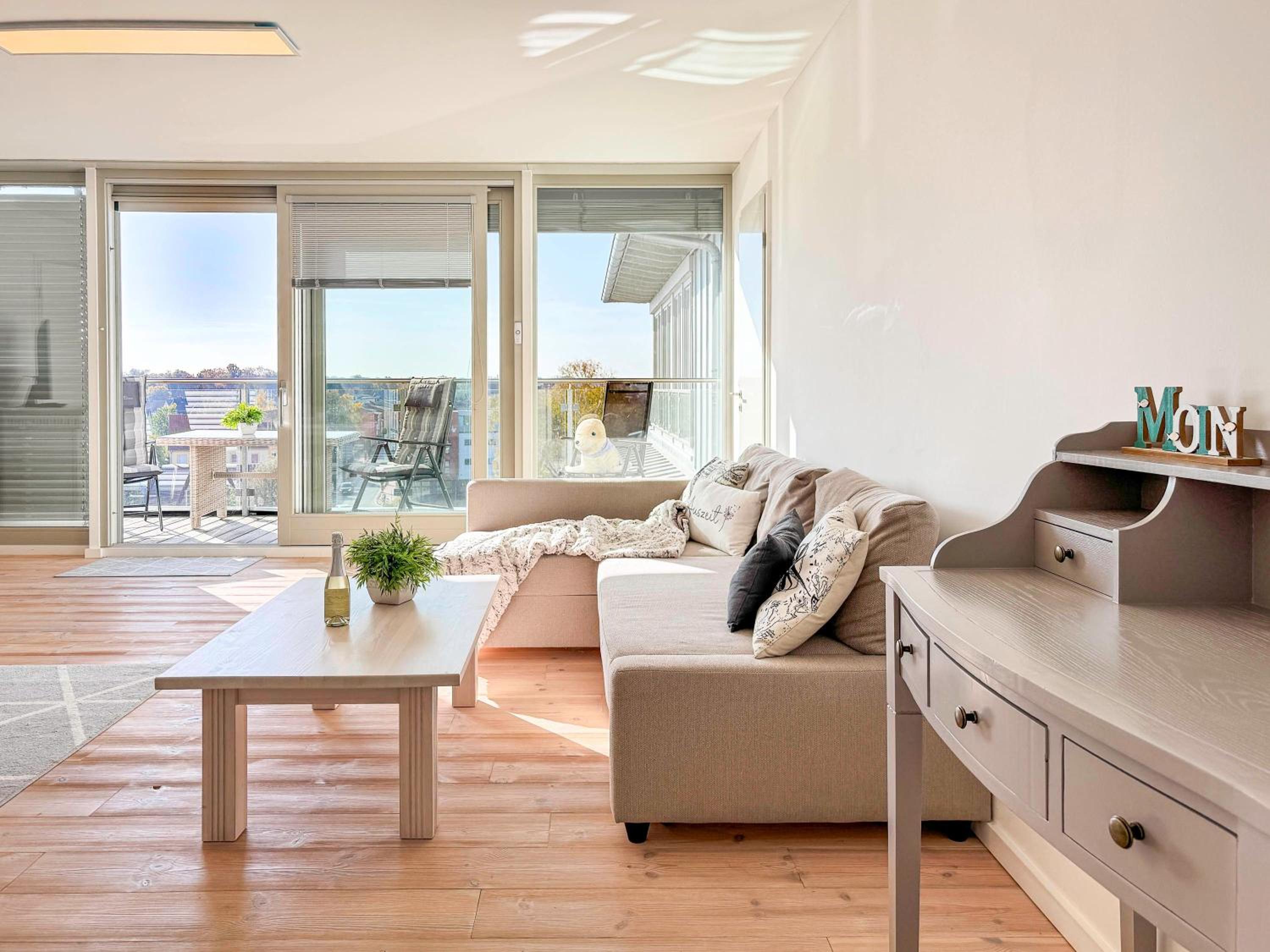 Apartment photo 1