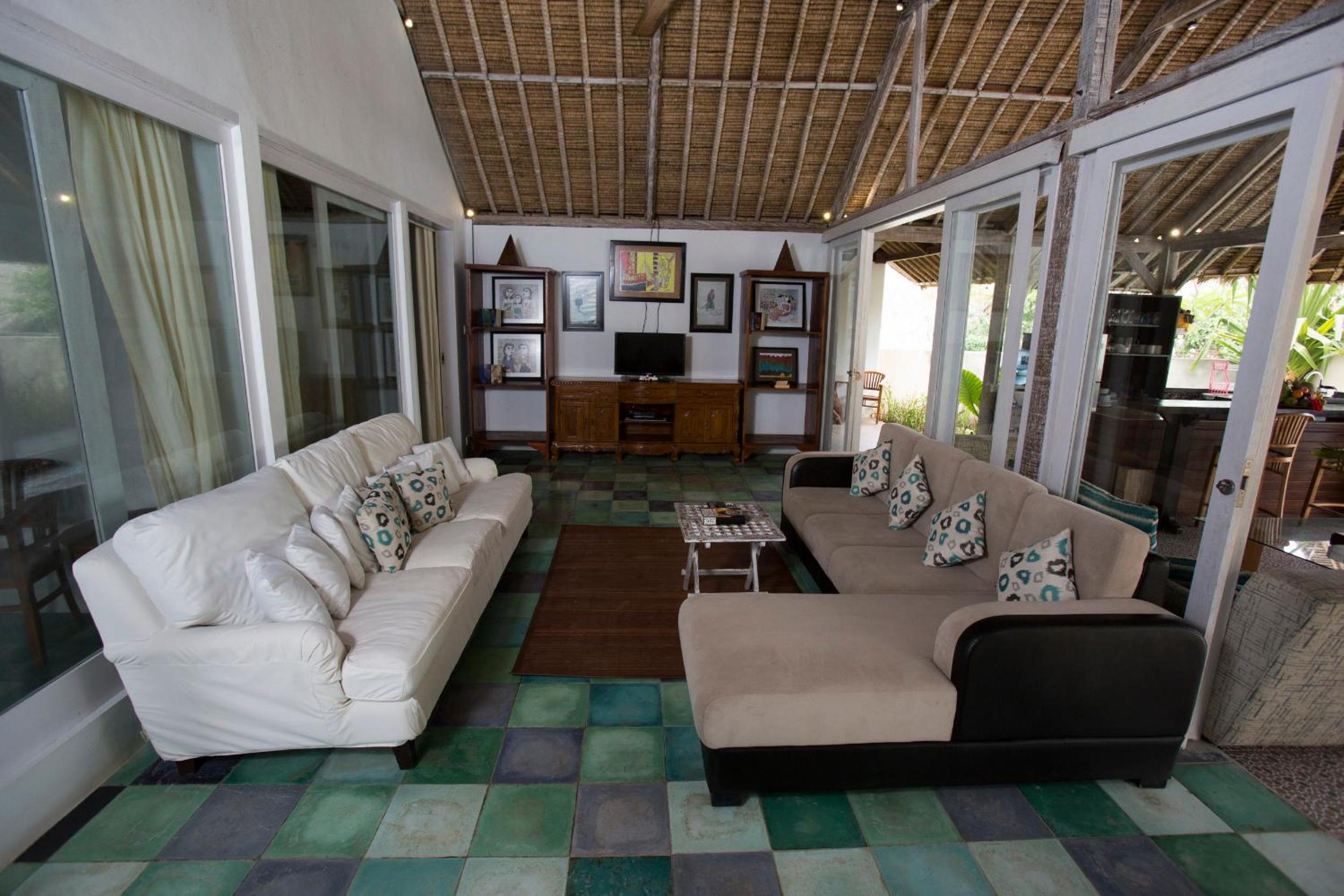 Four Bedroom Villa Beach Front
