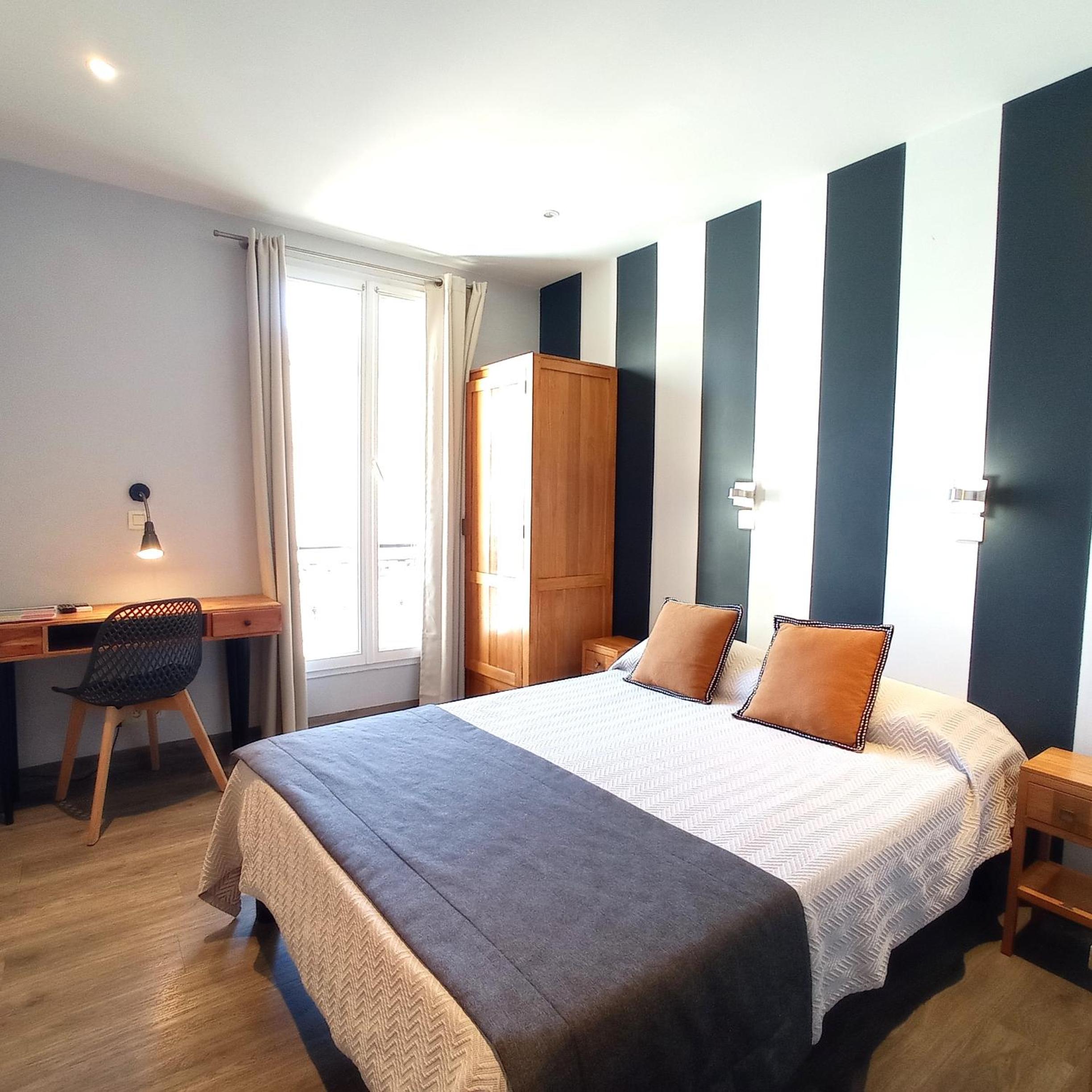 Standard Double Room - Photo 3