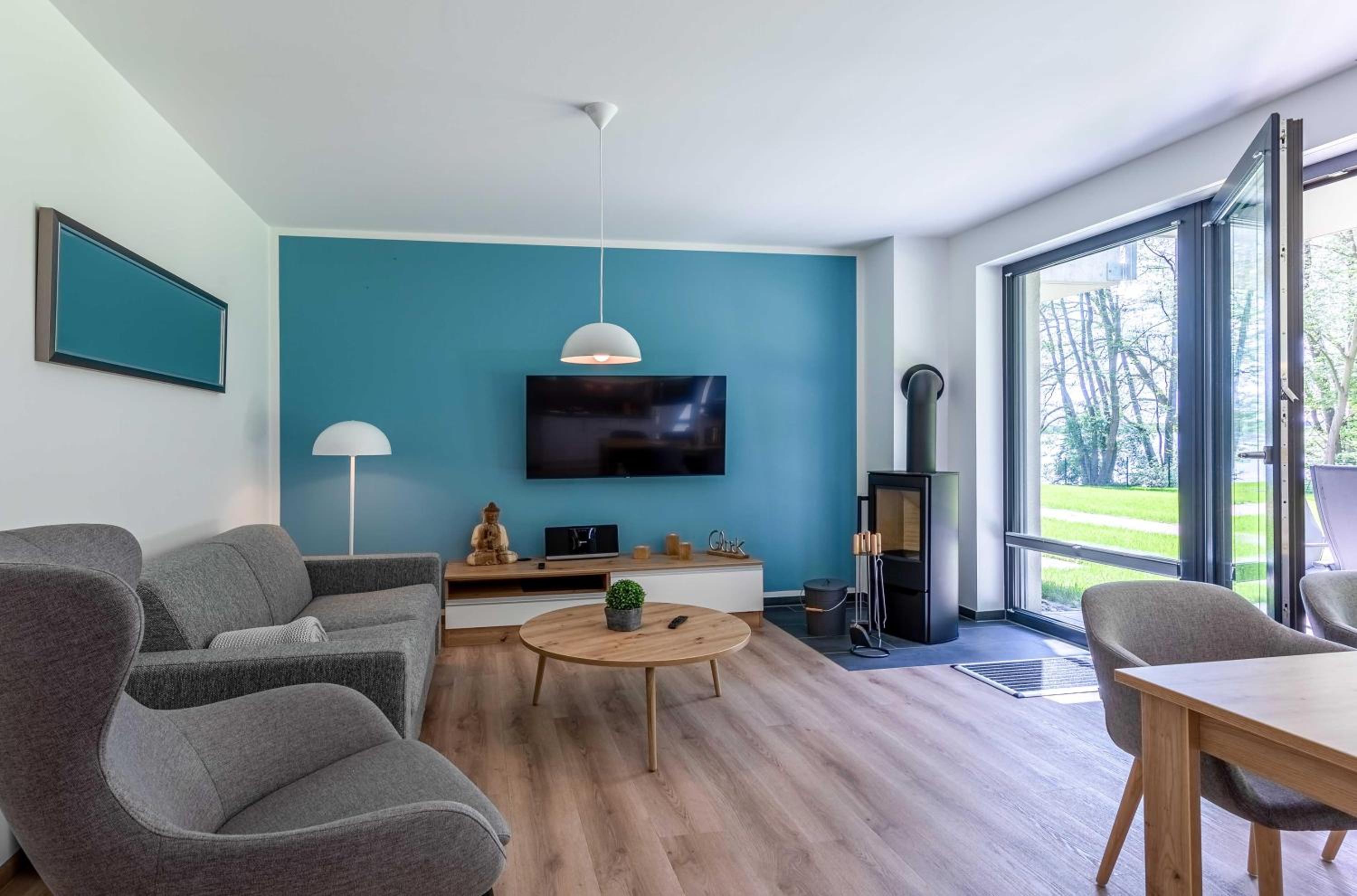 Apartment with Lake View photo 1