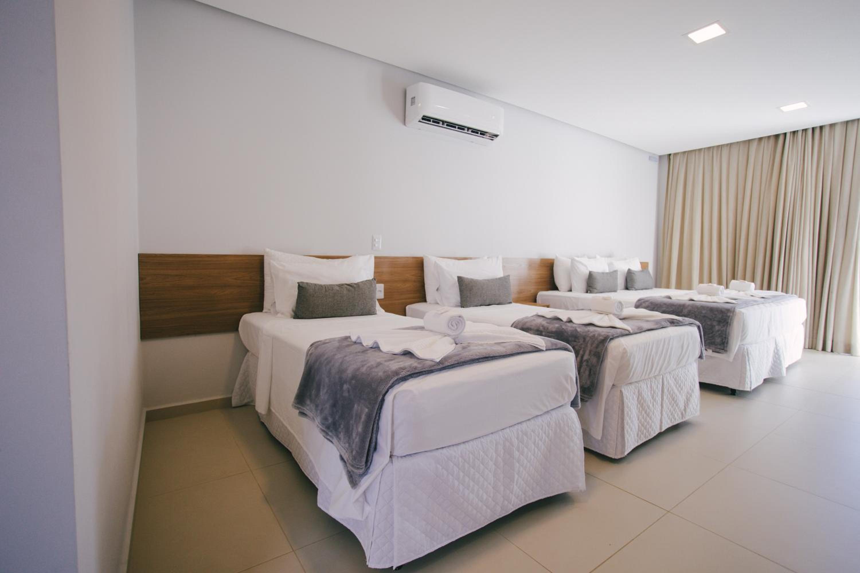 Superior Quadruple Room photo 2