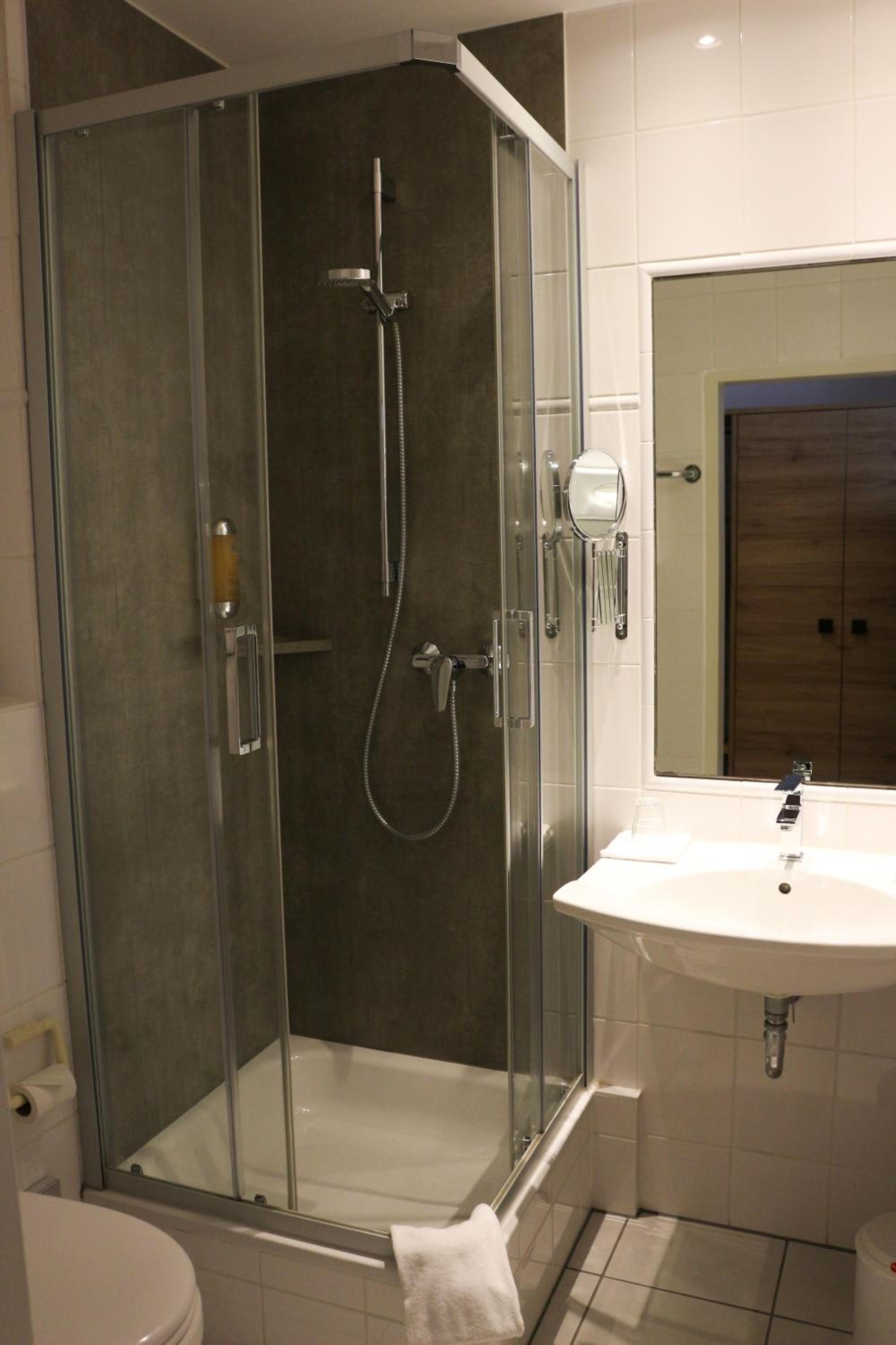 Single Room photo 2