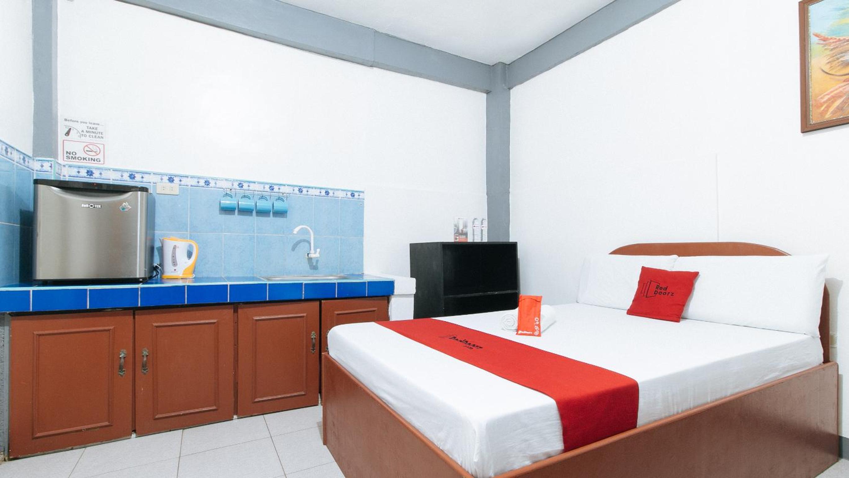 Twin Room - Photo 14