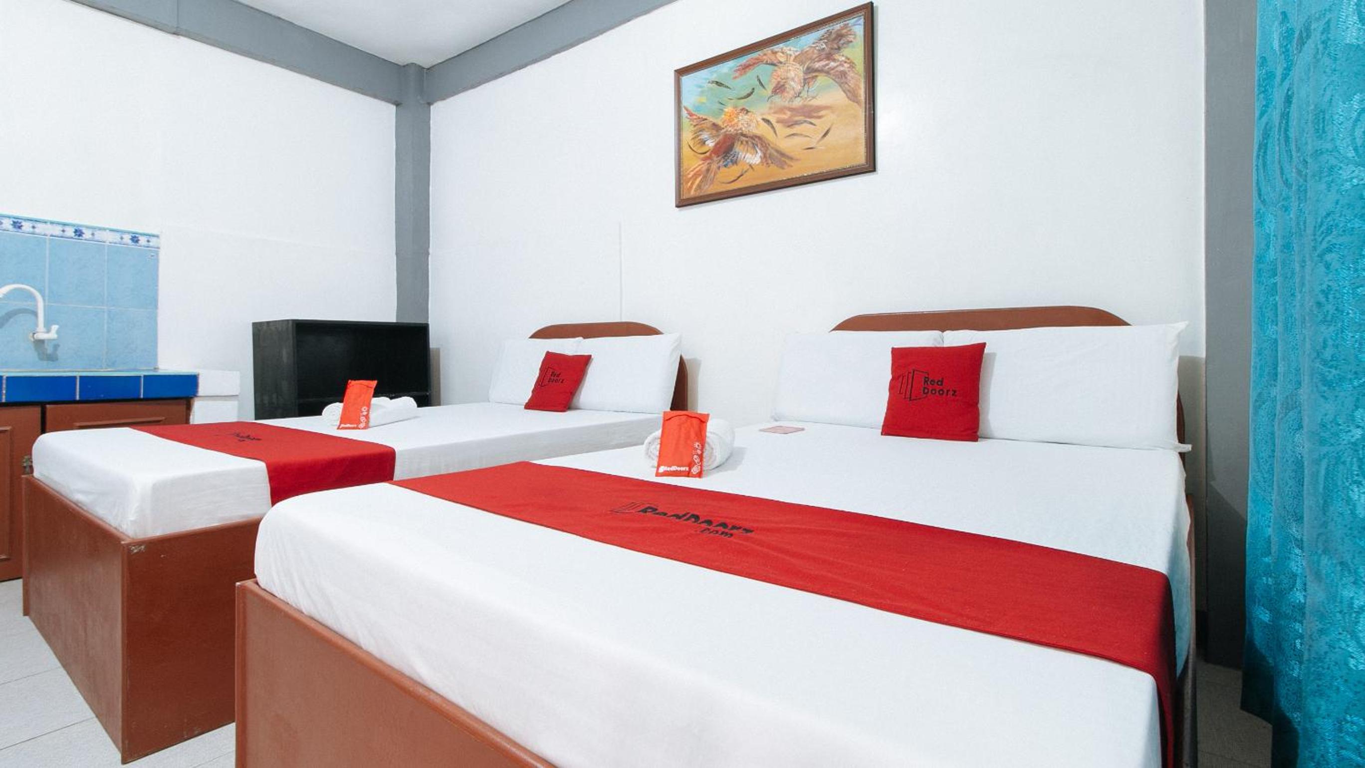 Twin Room - Photo 7