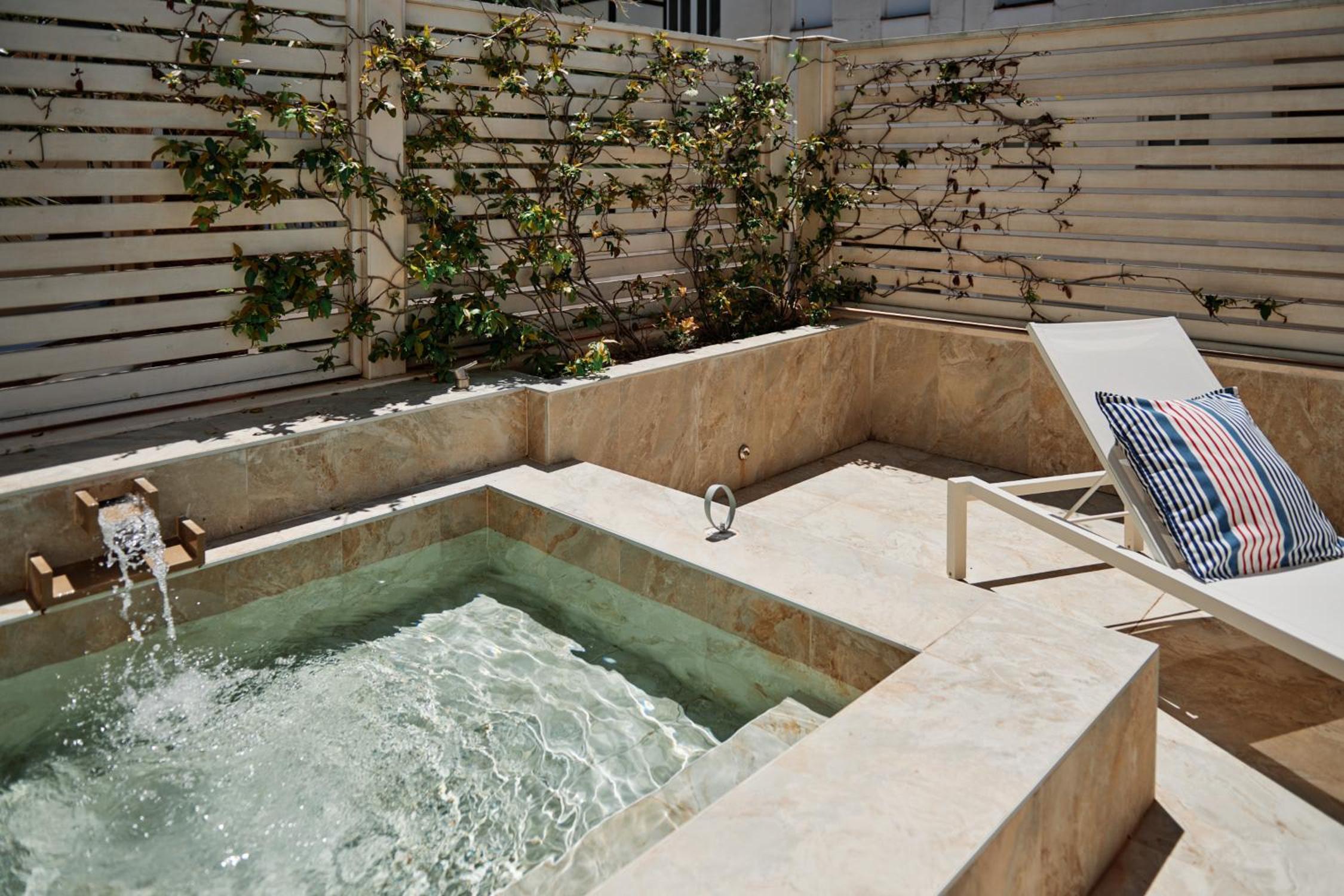 Superior Double Room with Terrace - Photo 5