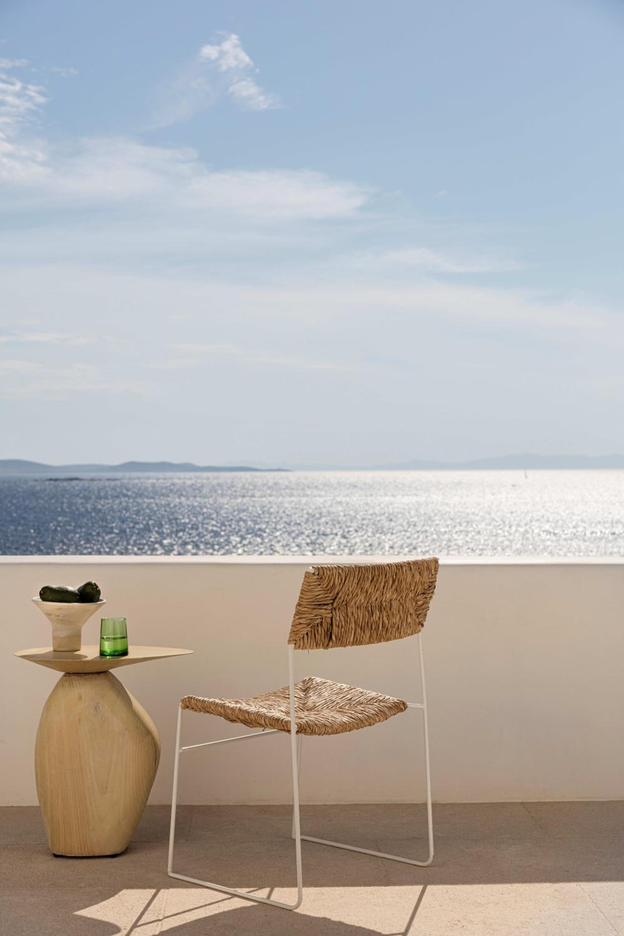 Superior Suite with Sea View - Photo 3