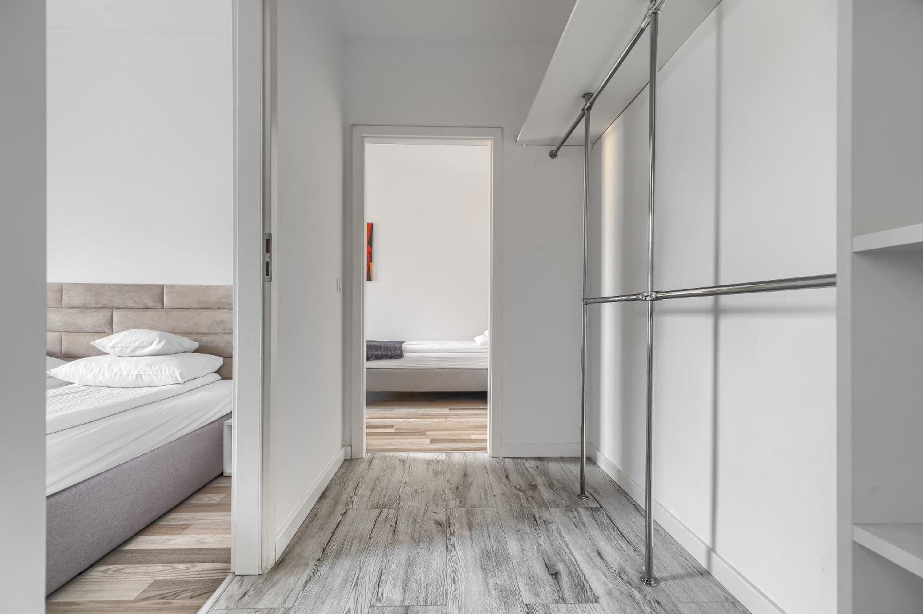 Two-Bedroom Apartment with Balcony - Photo 16