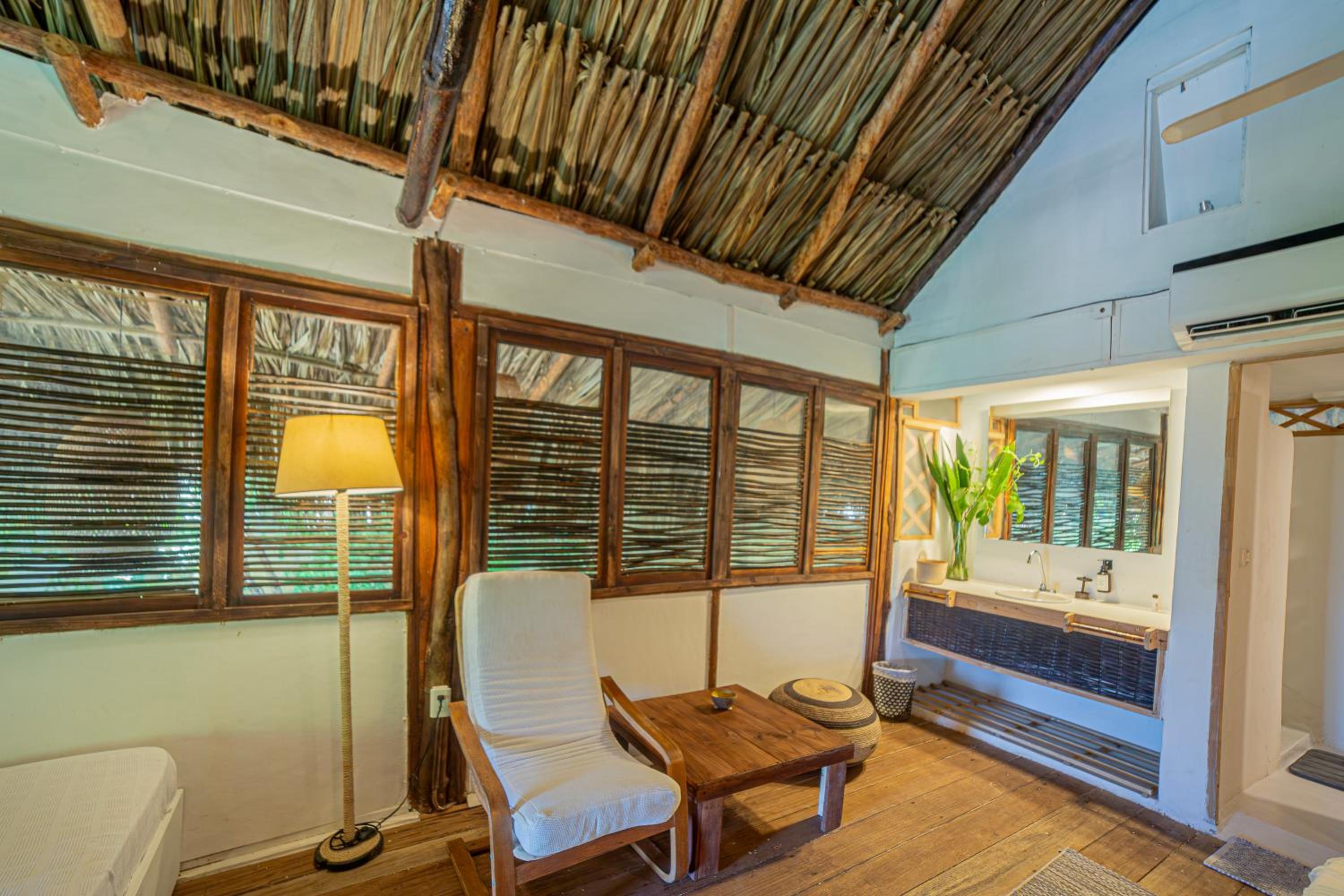 Deluxe Bungalow with Sea View