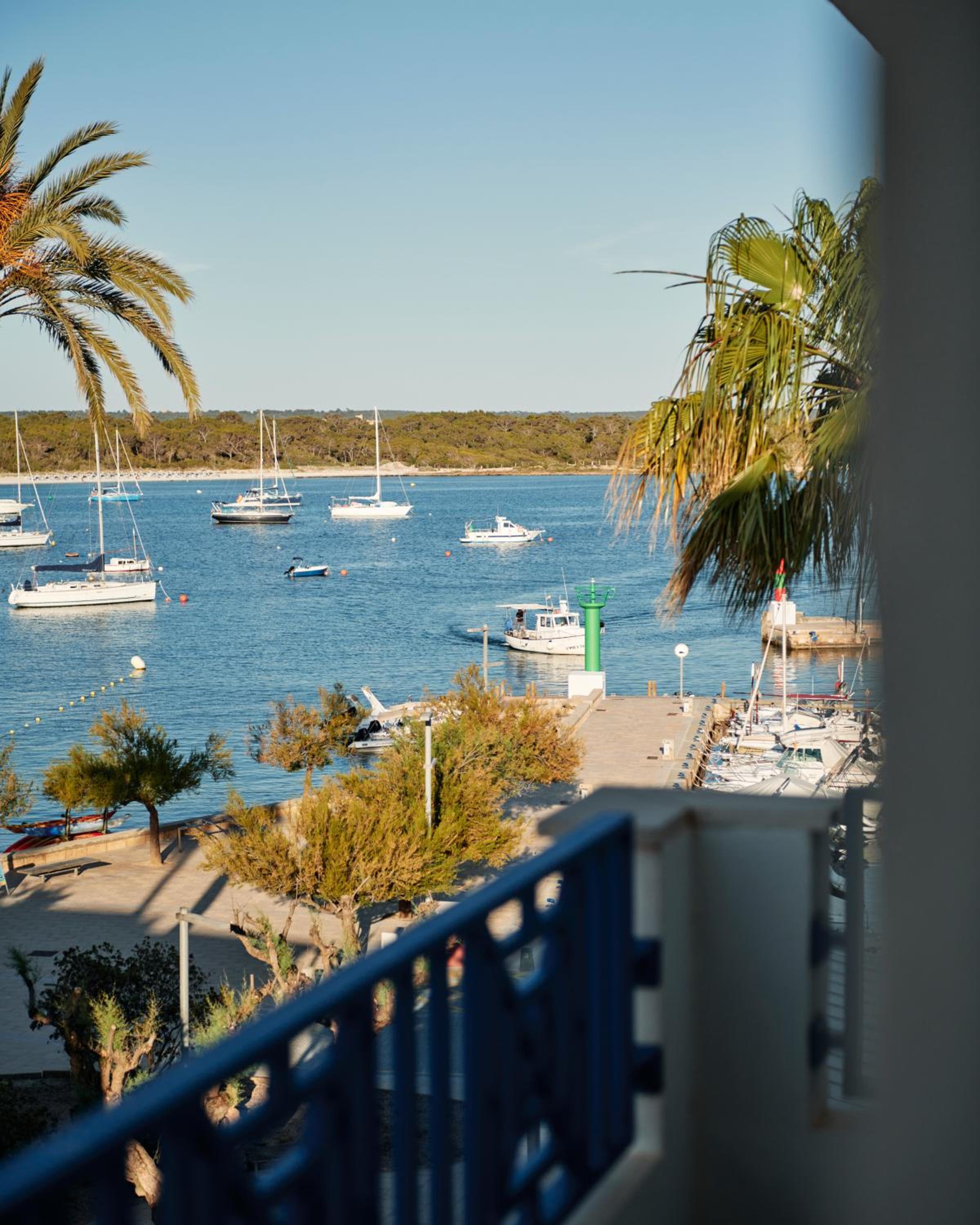 Superior Double Side Sea view - Photo 5