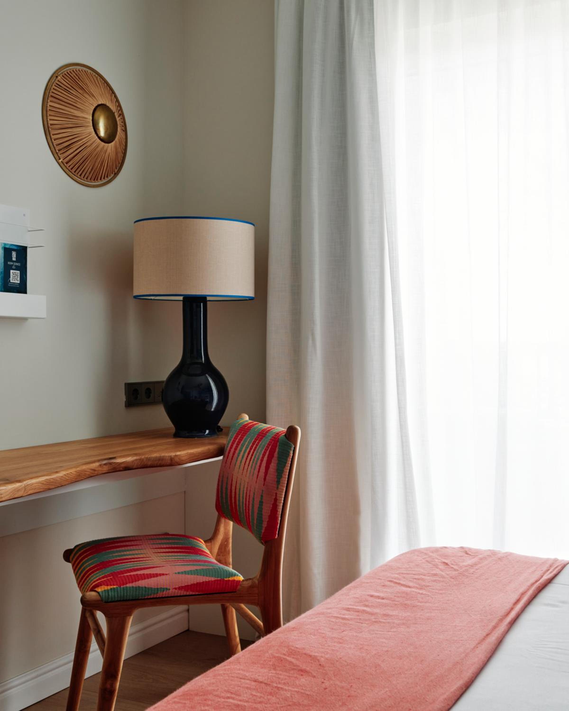 Superior Double or Twin Room with Sea View - Photo 3