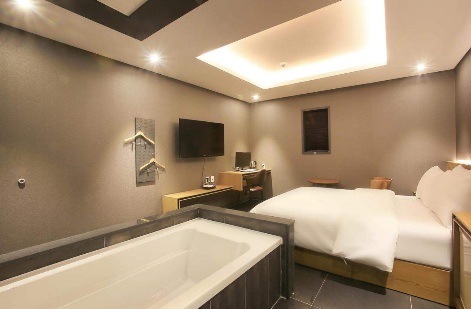 Standard Room photo 3
