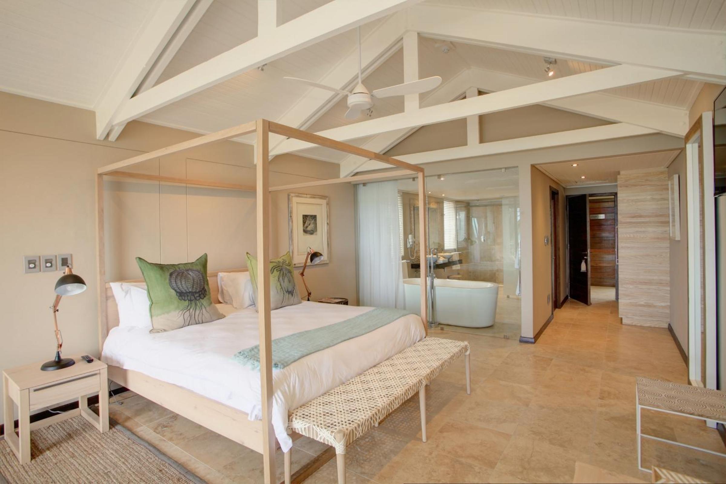 Honeymoon Suite photo 3